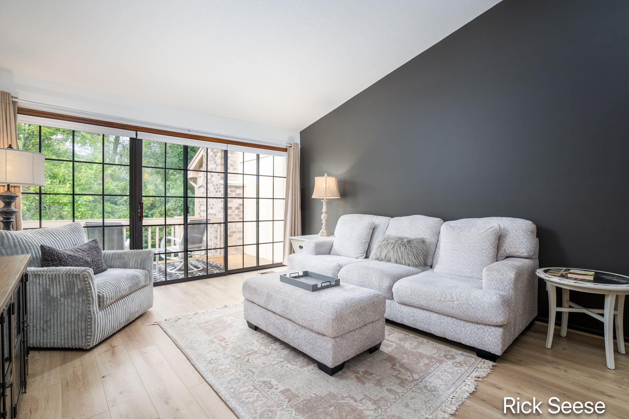 1379 Suncrest Drive NE Grand Rapids MI 49525