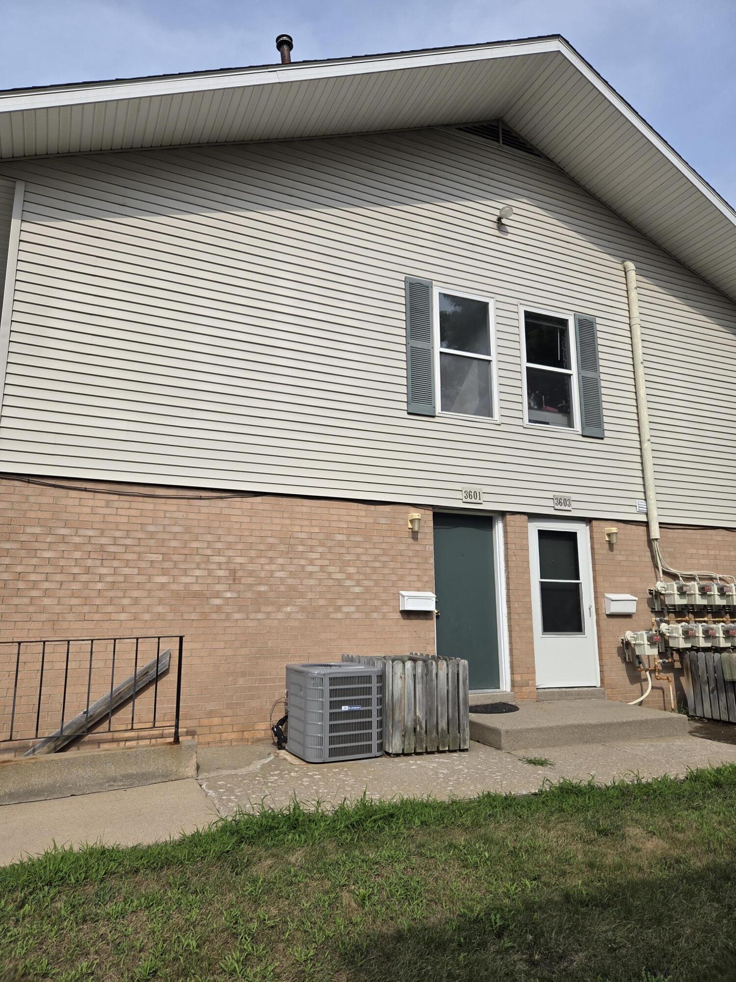 3601 Kenbrooke Court Kalamazoo MI 49006