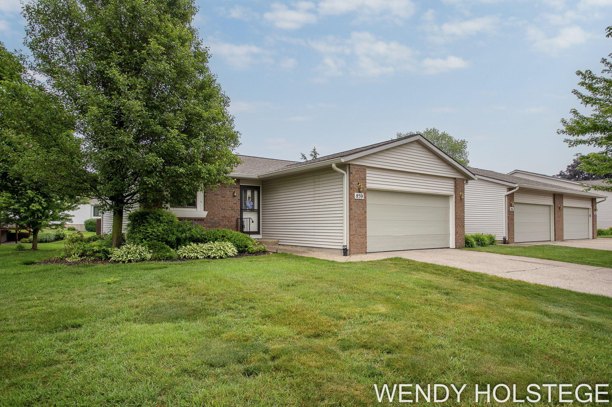 859 Creekridge Drive Holland MI 49423