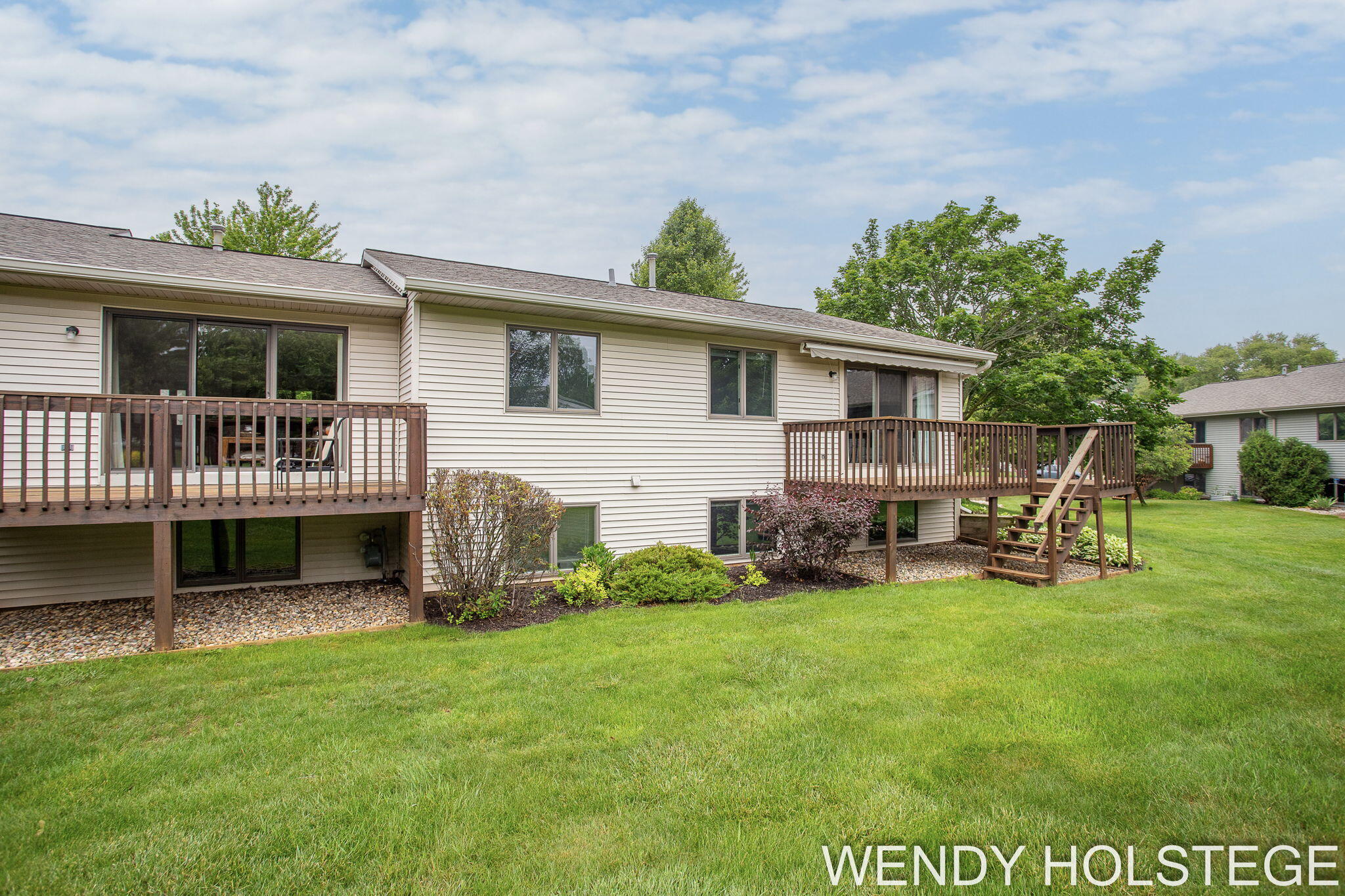 859 Creekridge Drive Holland MI 49423