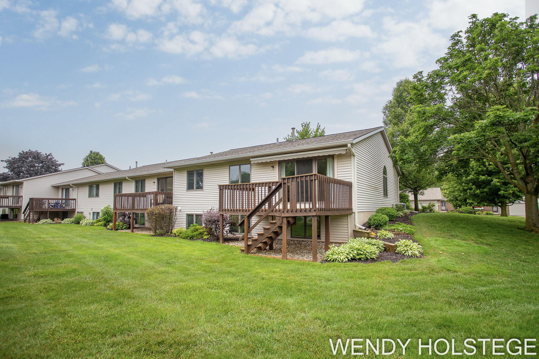 859 Creekridge Drive Holland MI 49423