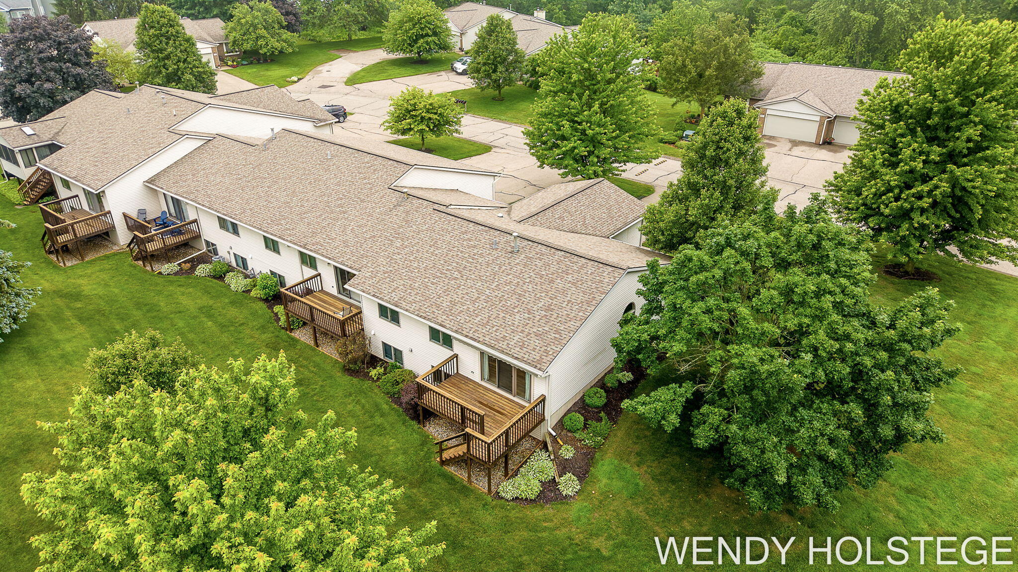 859 Creekridge Drive Holland MI 49423