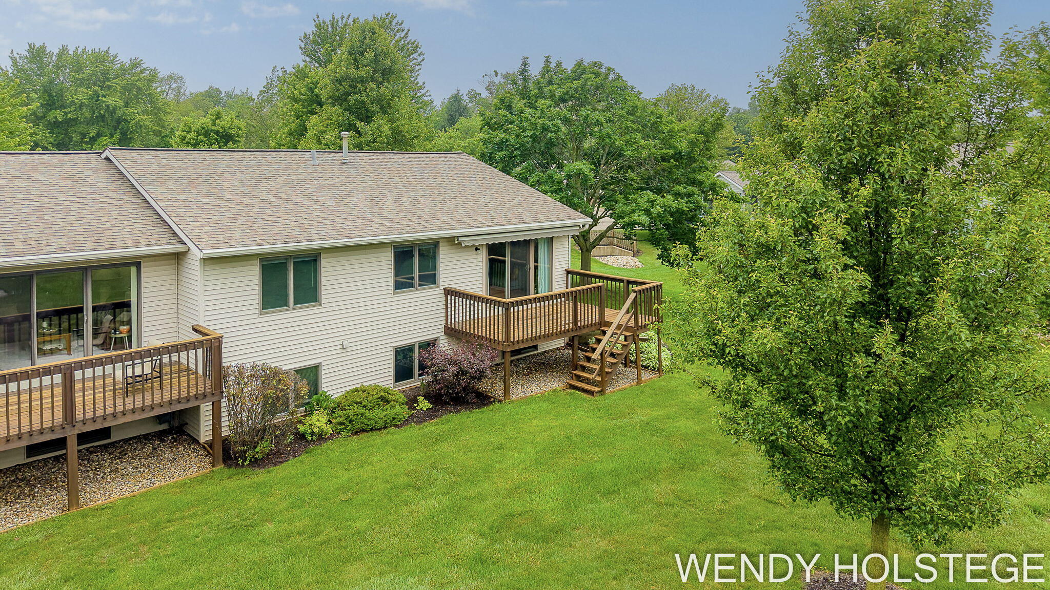 859 Creekridge Drive Holland MI 49423