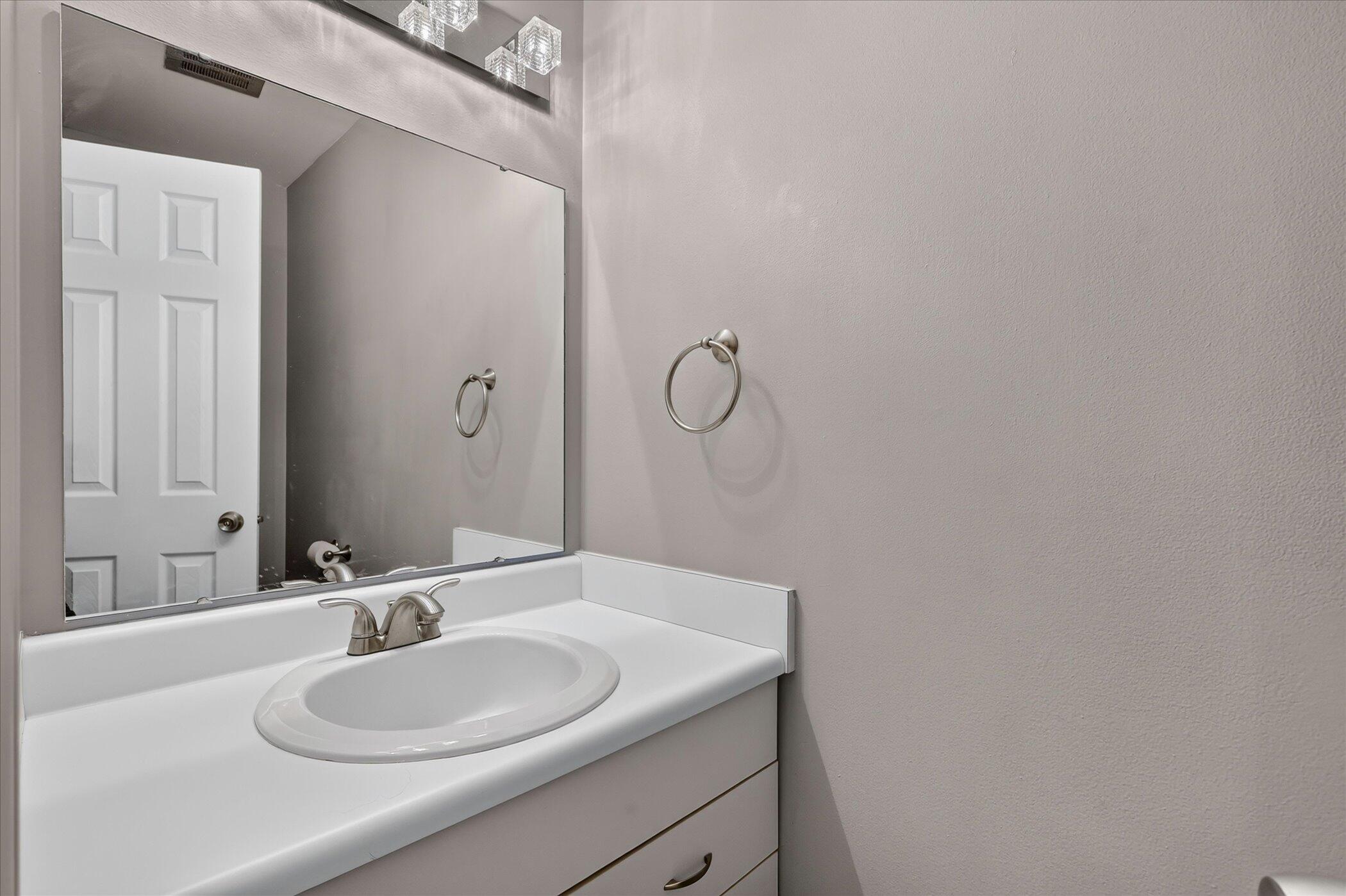 2437 Hampton Court SE Grand Rapids MI 49546