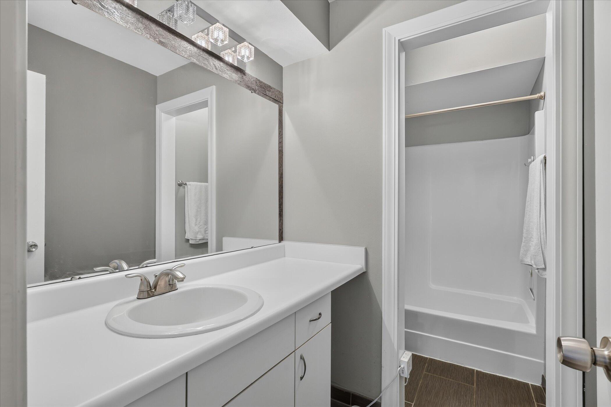 2437 Hampton Court SE Grand Rapids MI 49546