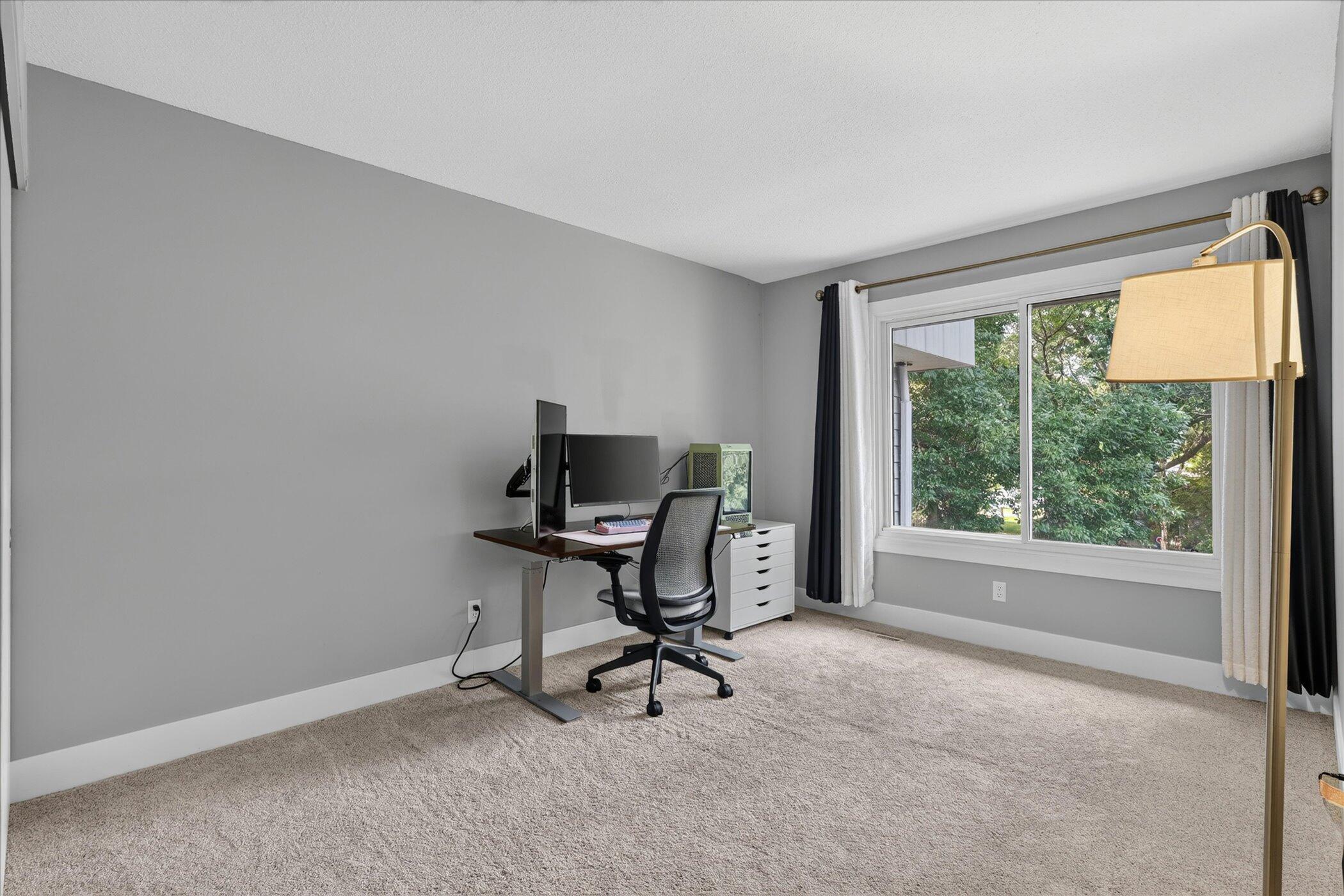 2437 Hampton Court SE Grand Rapids MI 49546