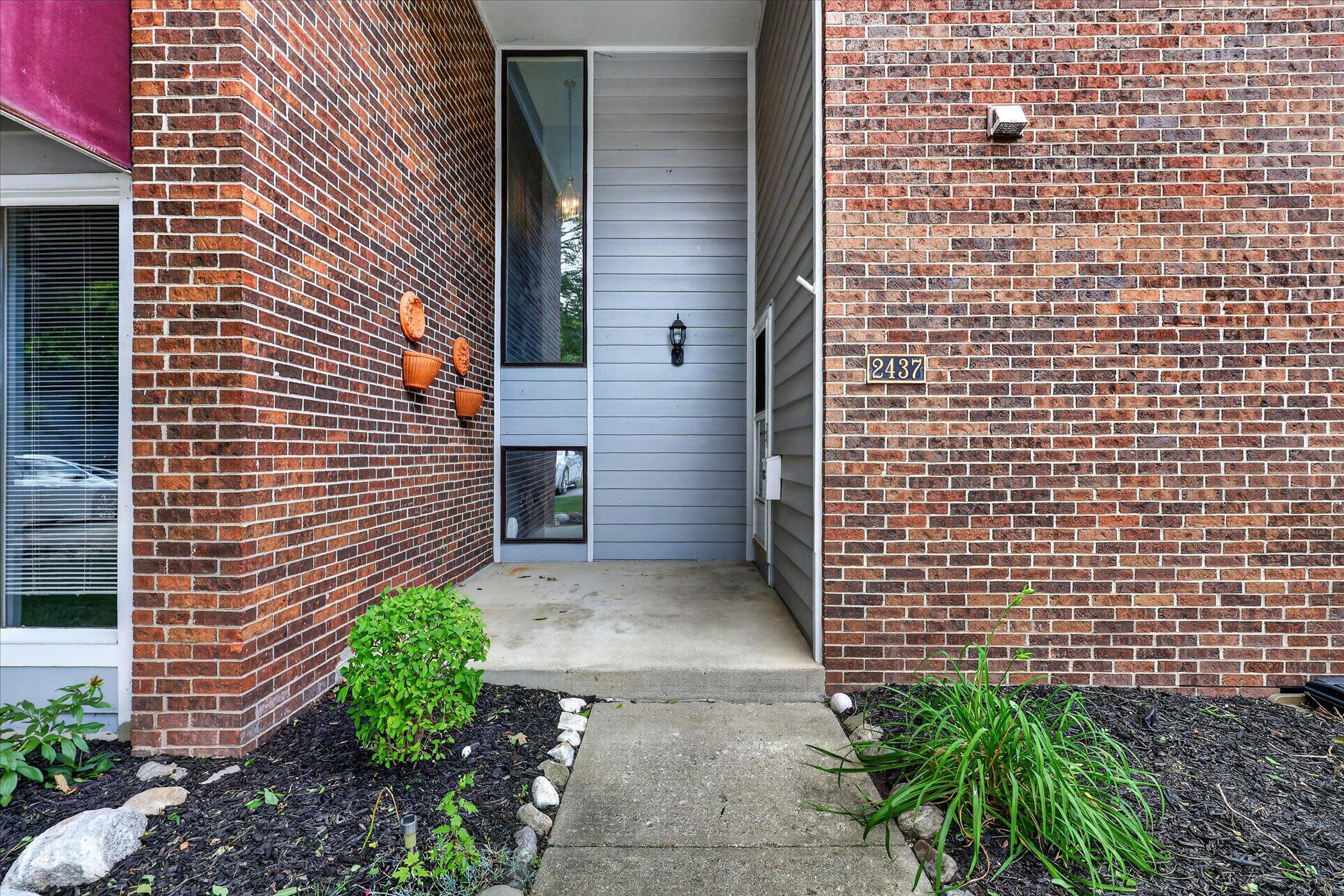 2437 Hampton Court SE Grand Rapids MI 49546
