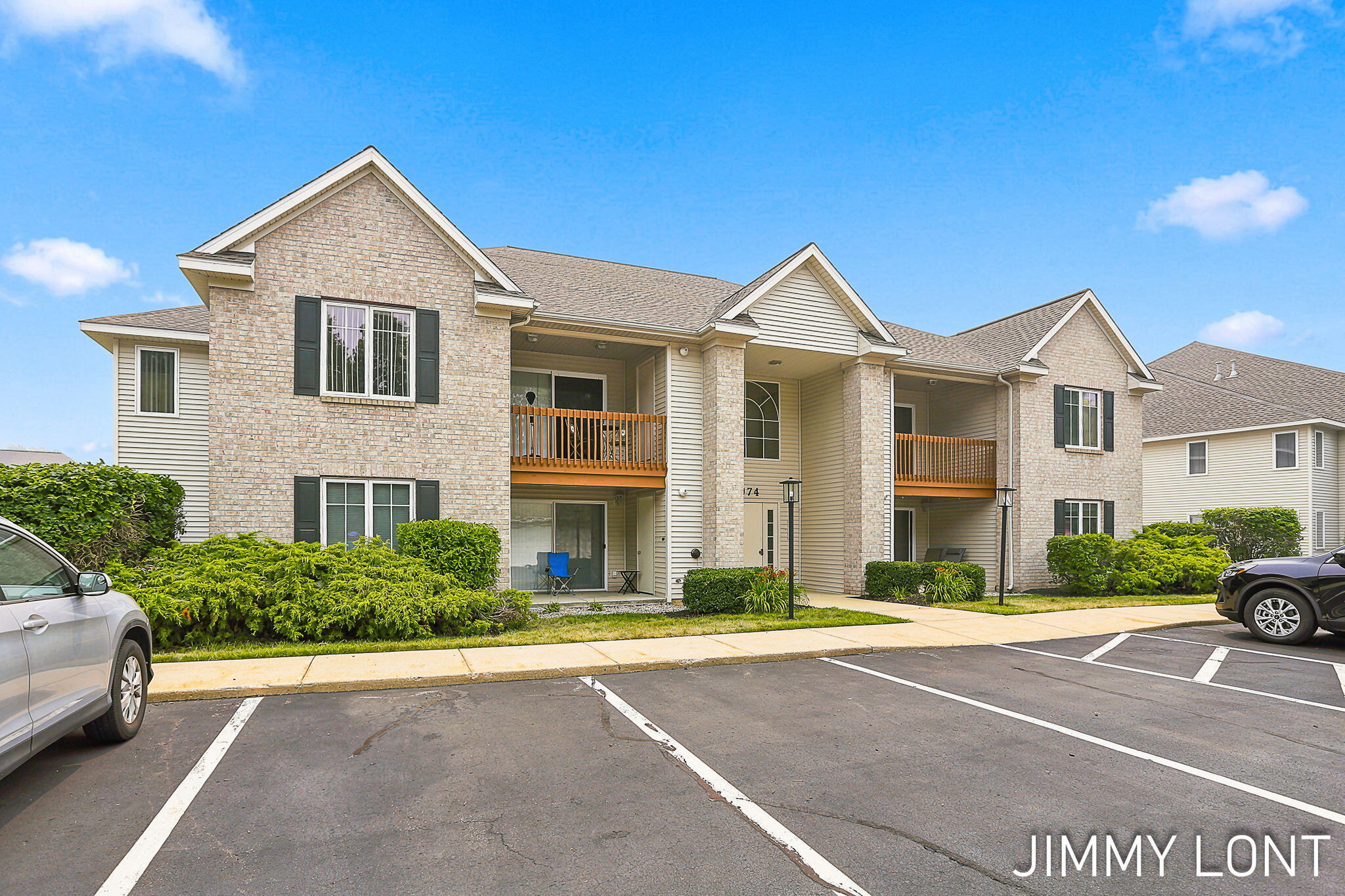 3074 W Crystal Waters Drive Holland MI 49424