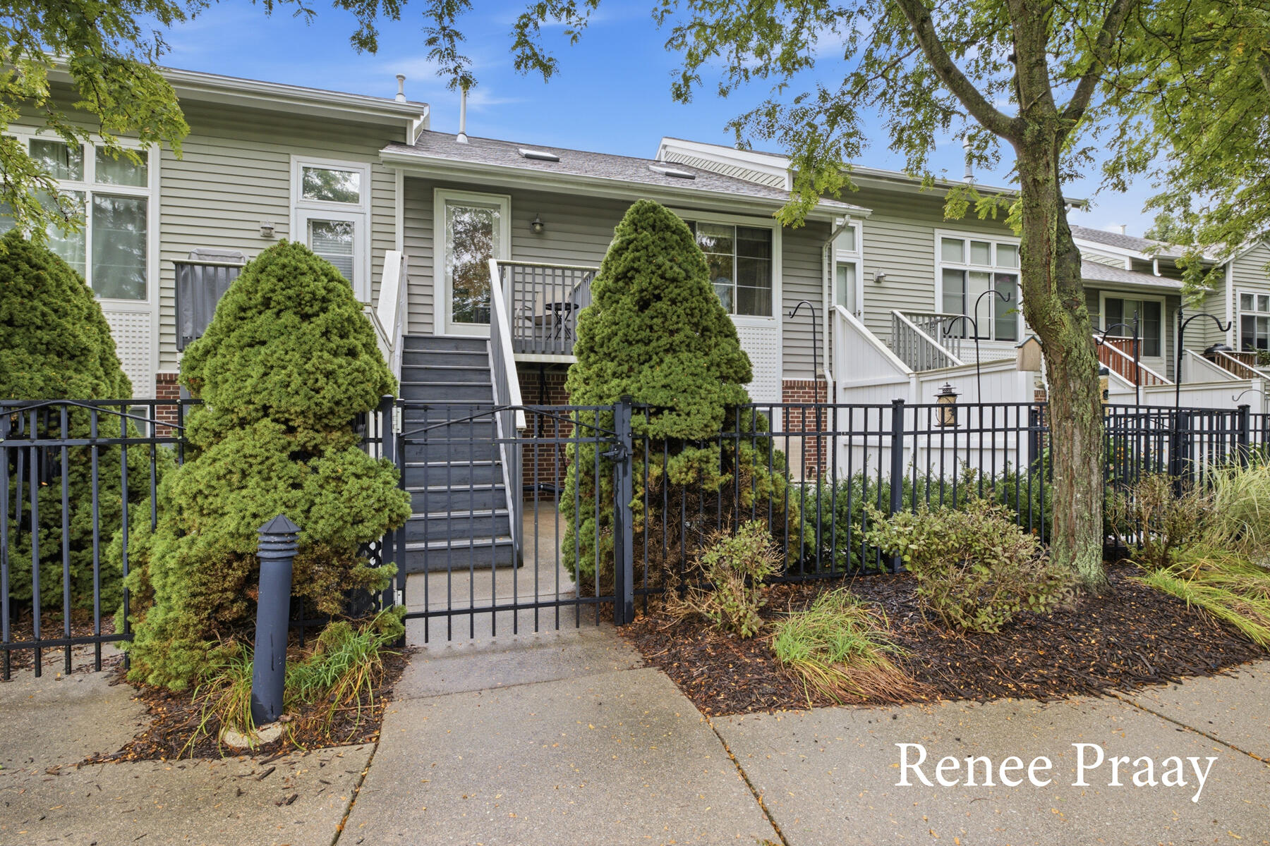 308 Northeast Crossing Holland MI 49423