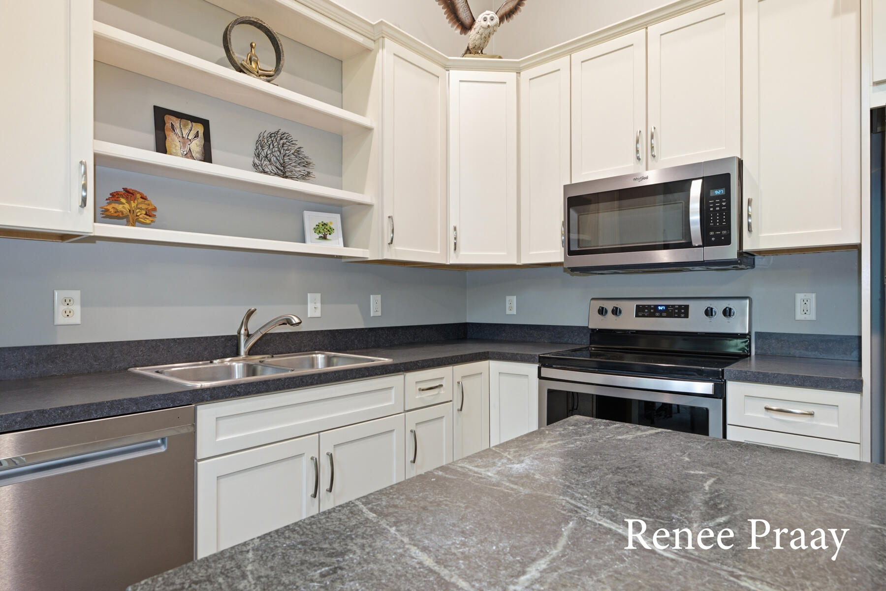 308 Northeast Crossing Holland MI 49423
