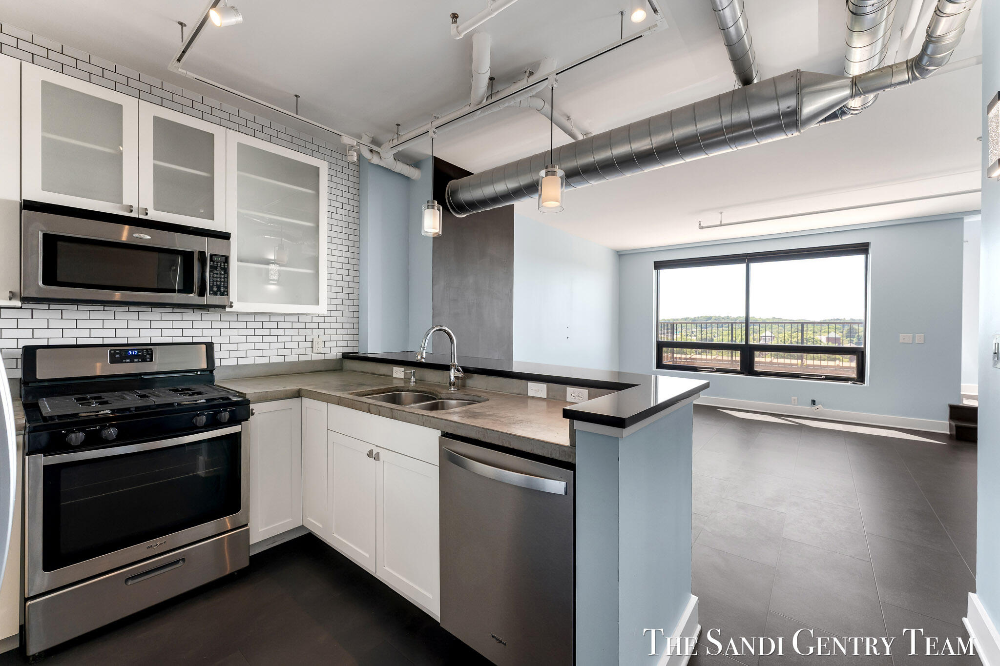 600 Broadway Avenue NW Grand Rapids MI 49504