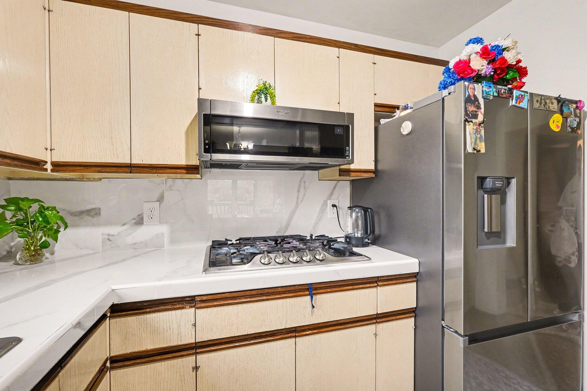 625 Maple Creek Drive Holland MI 49423