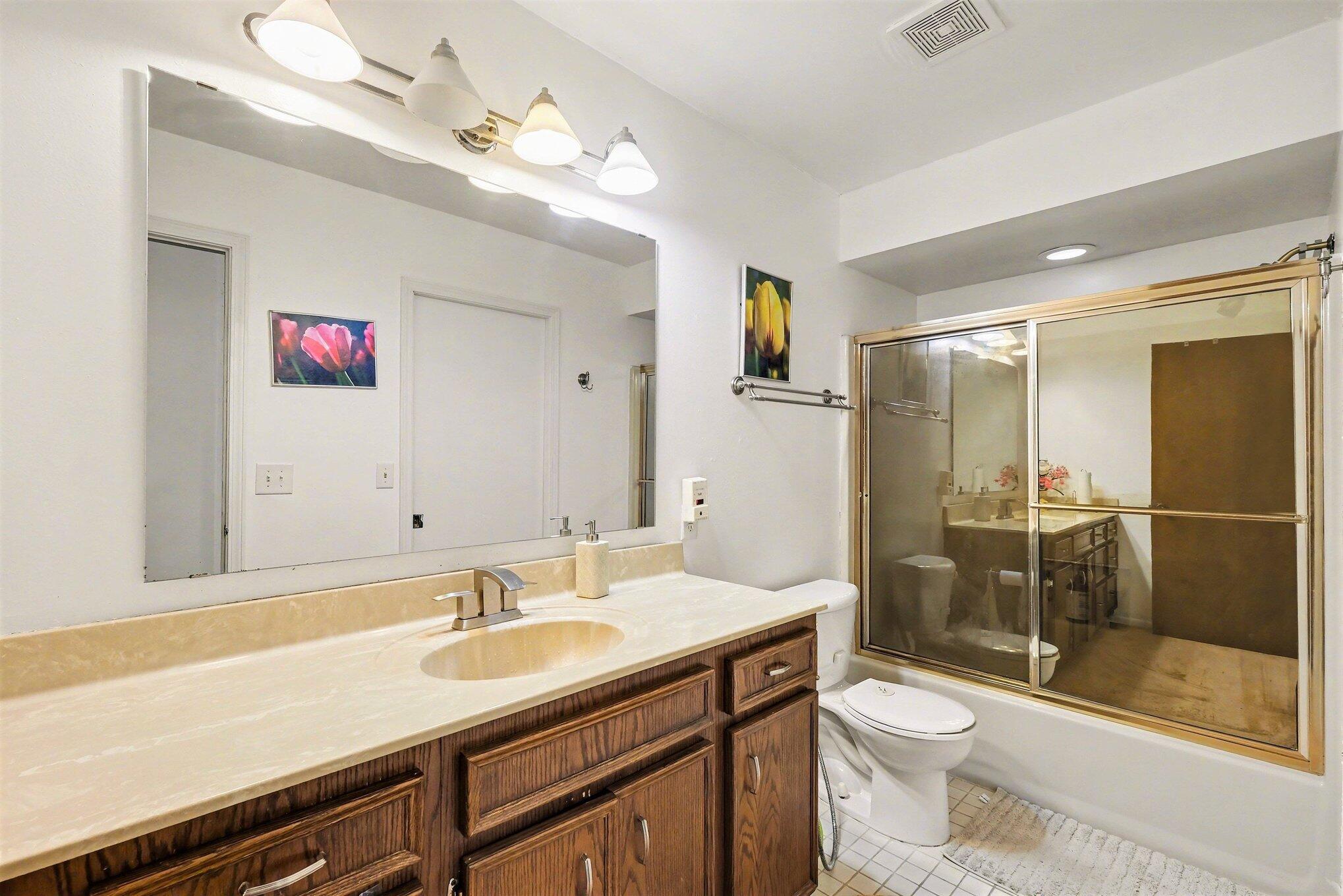625 Maple Creek Drive Holland MI 49423
