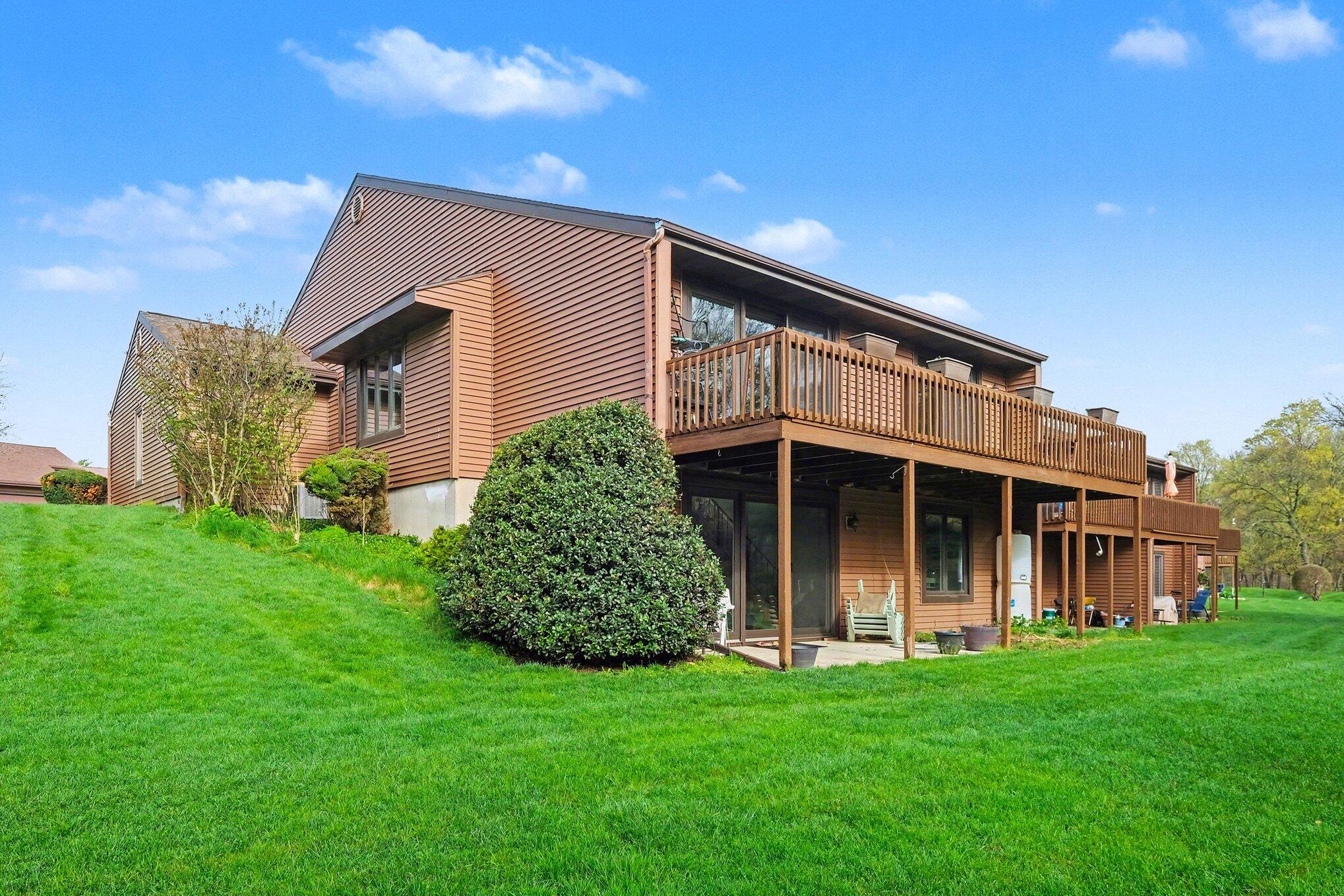 625 Maple Creek Drive Holland MI 49423