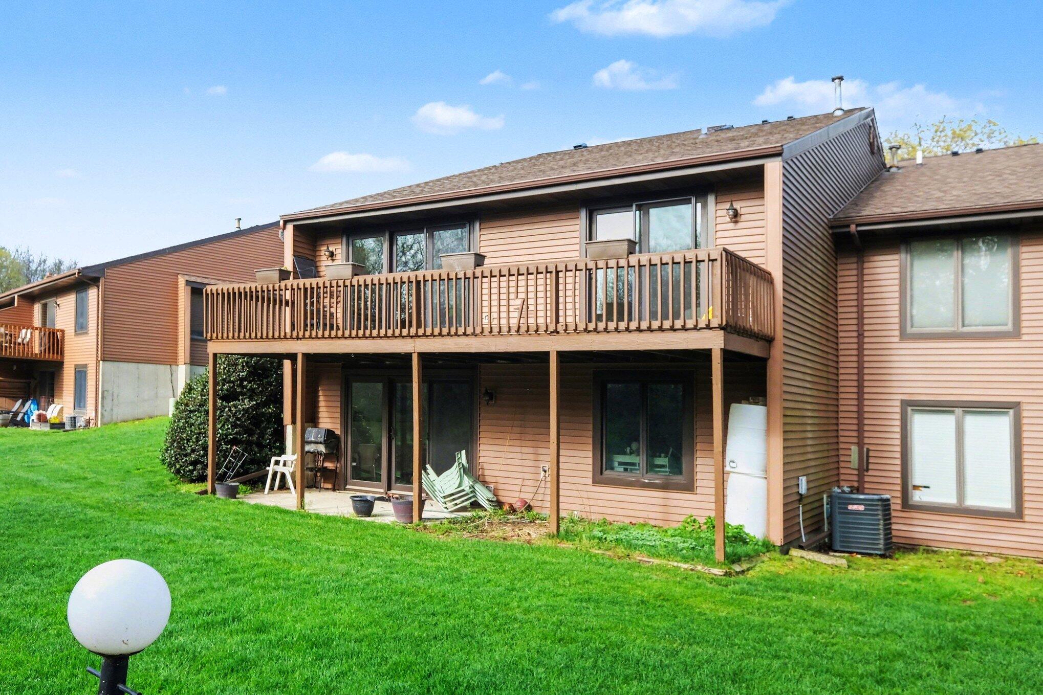 625 Maple Creek Drive Holland MI 49423