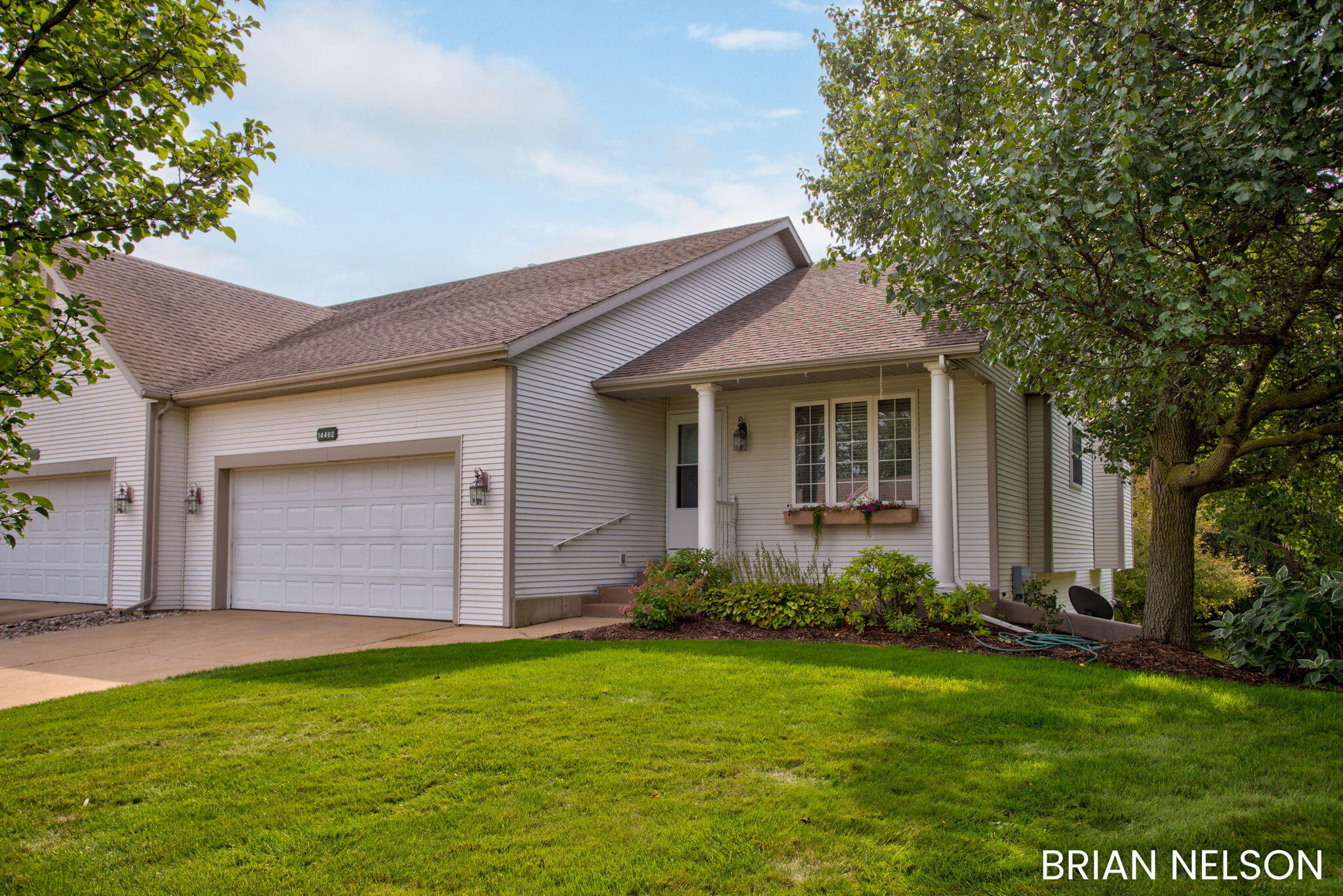 14462 Twin Oaks Street Holland MI 49424