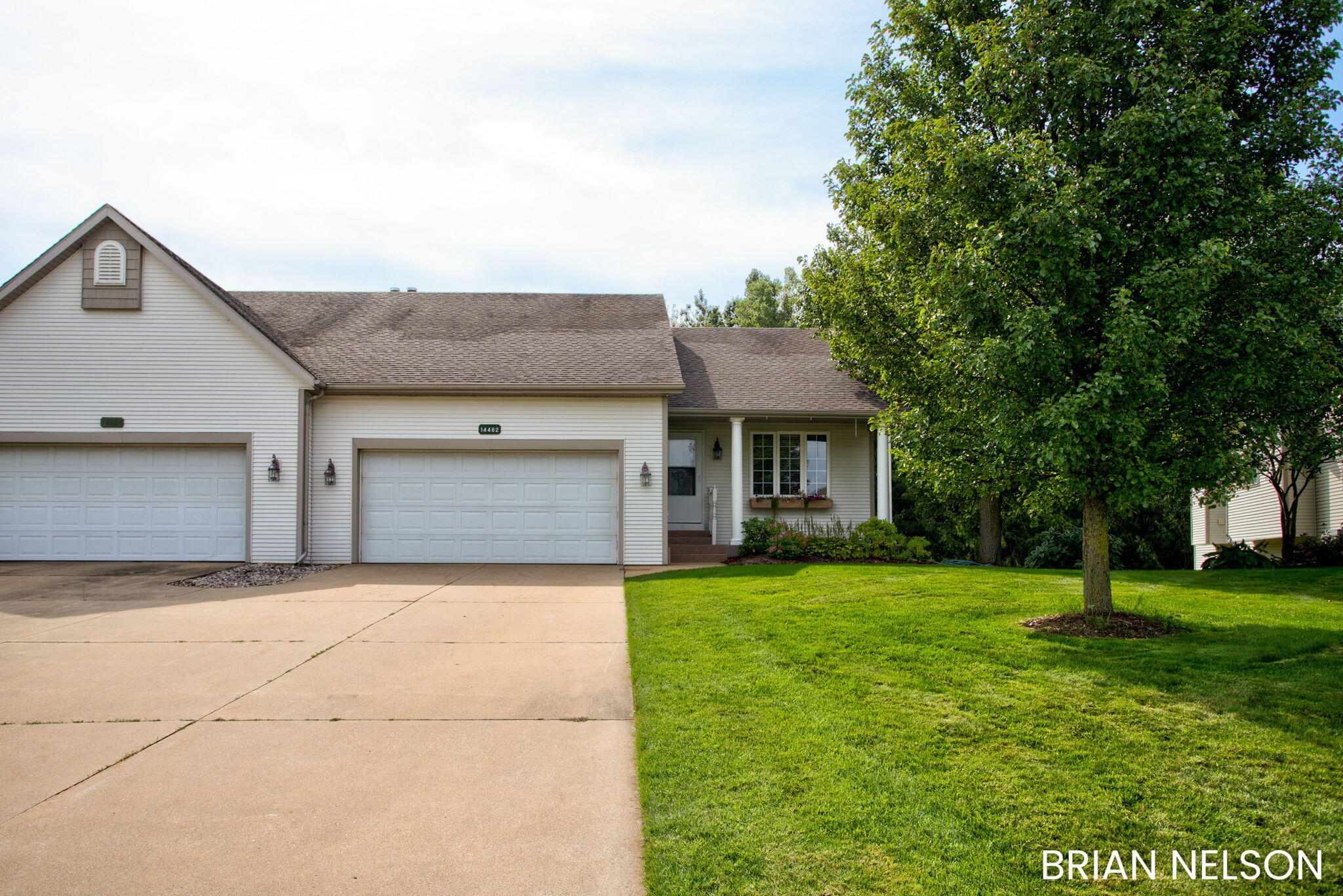 14462 Twin Oaks Street Holland MI 49424