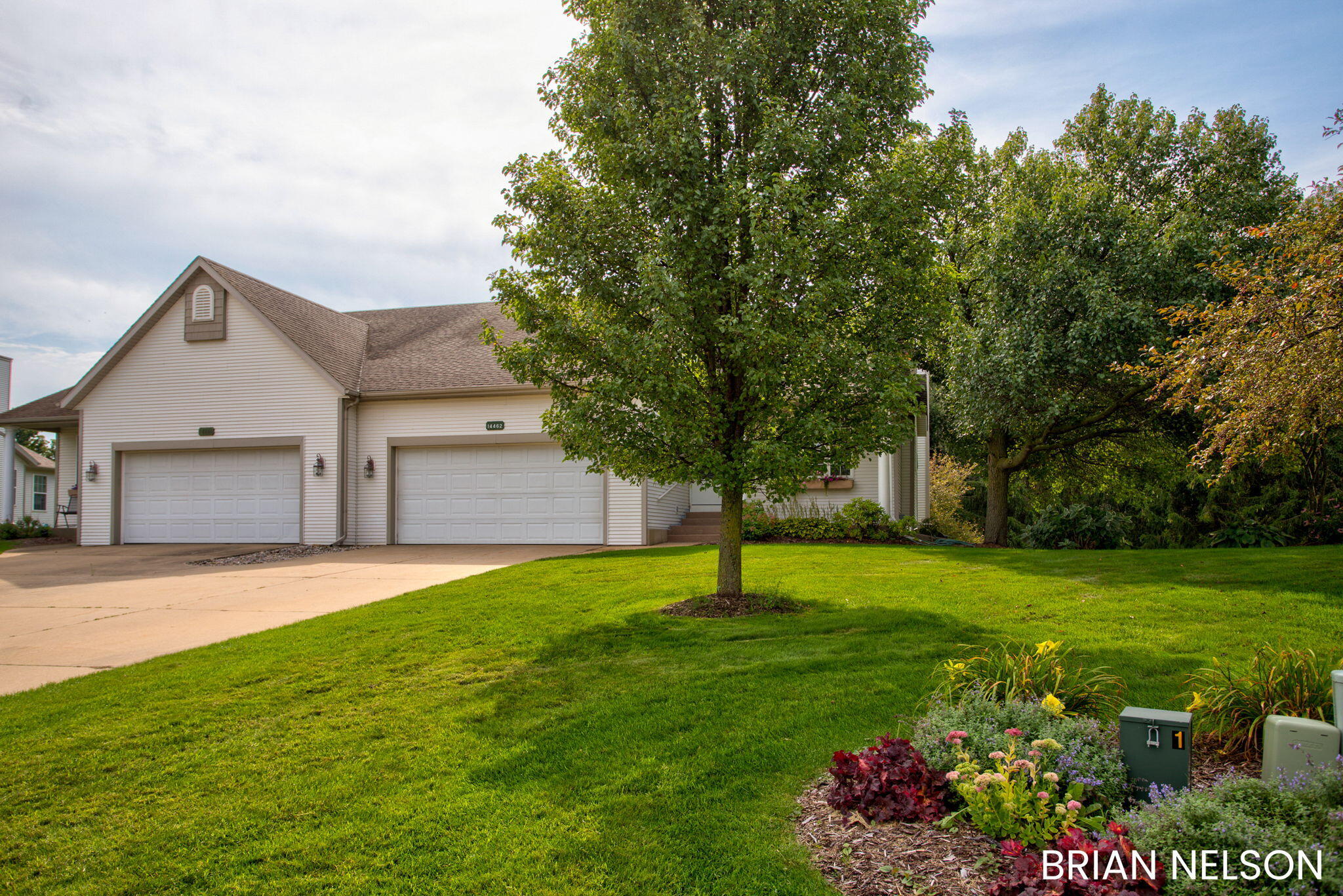 14462 Twin Oaks Street Holland MI 49424