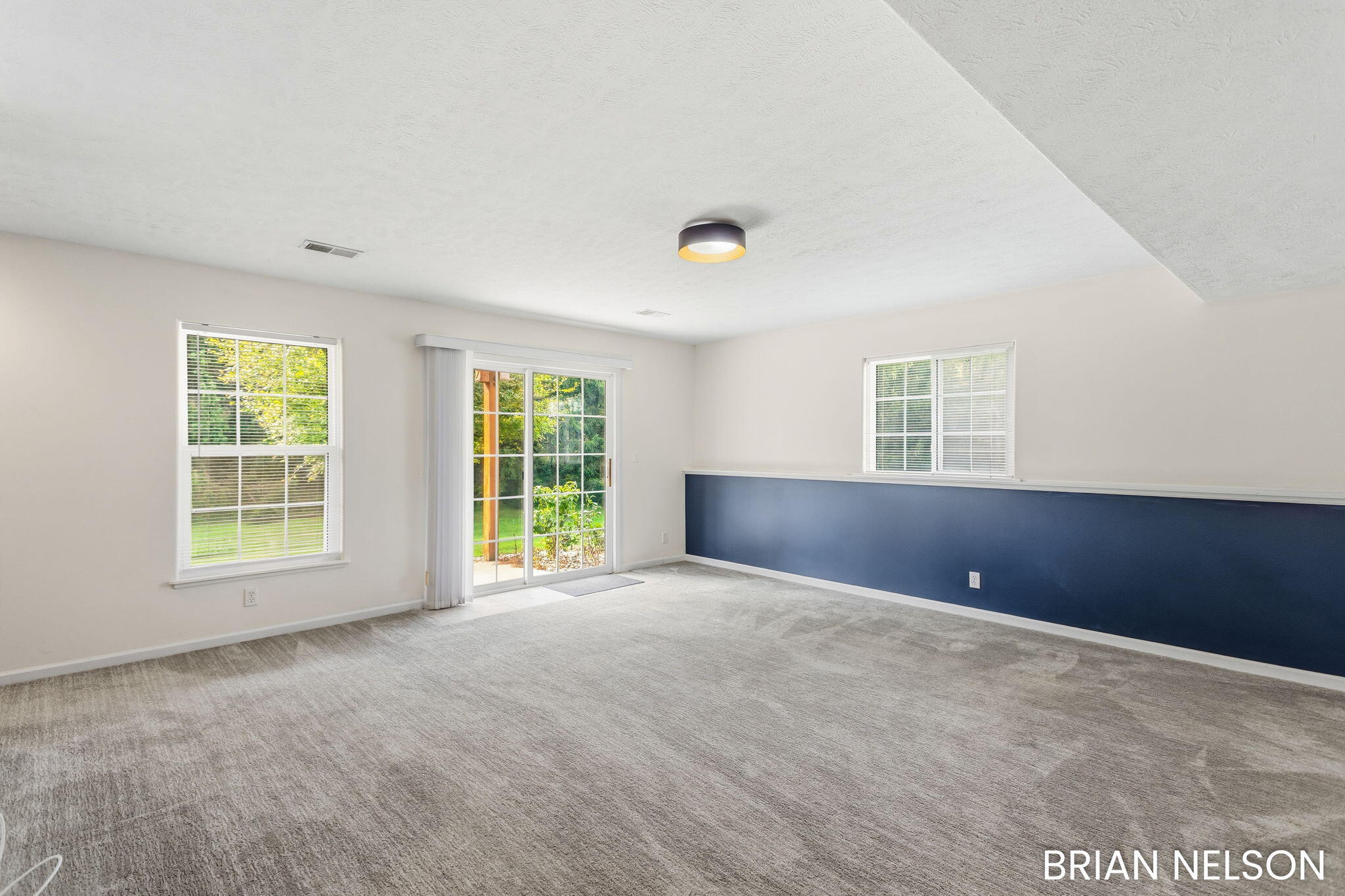 14462 Twin Oaks Street Holland MI 49424