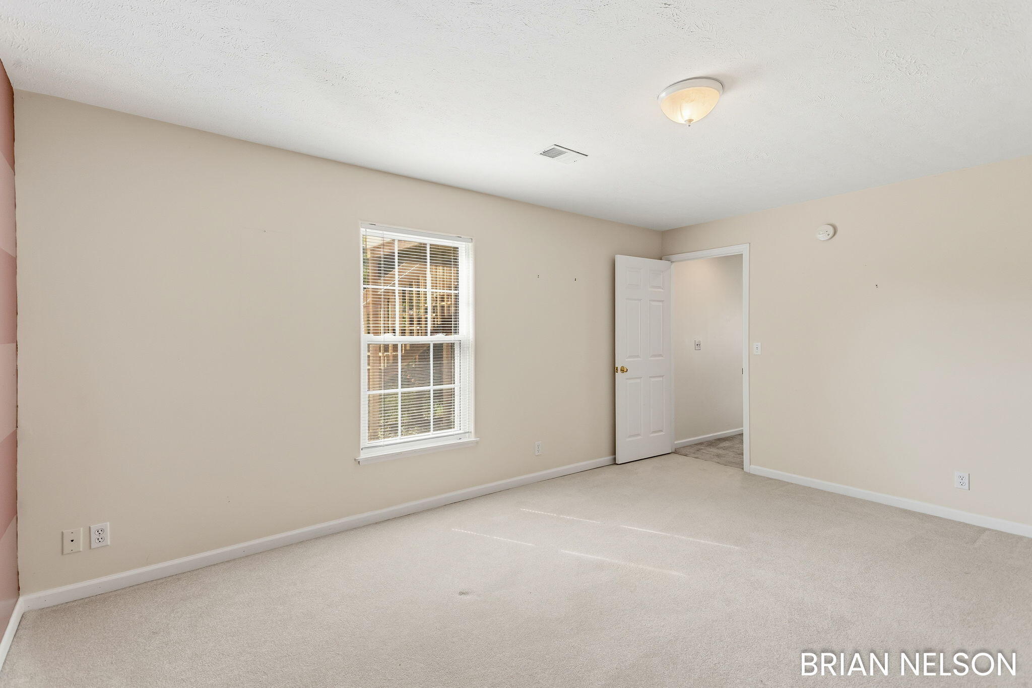 14462 Twin Oaks Street Holland MI 49424