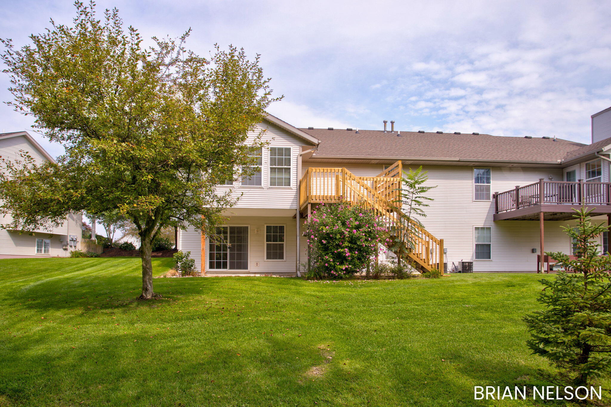 14462 Twin Oaks Street Holland MI 49424