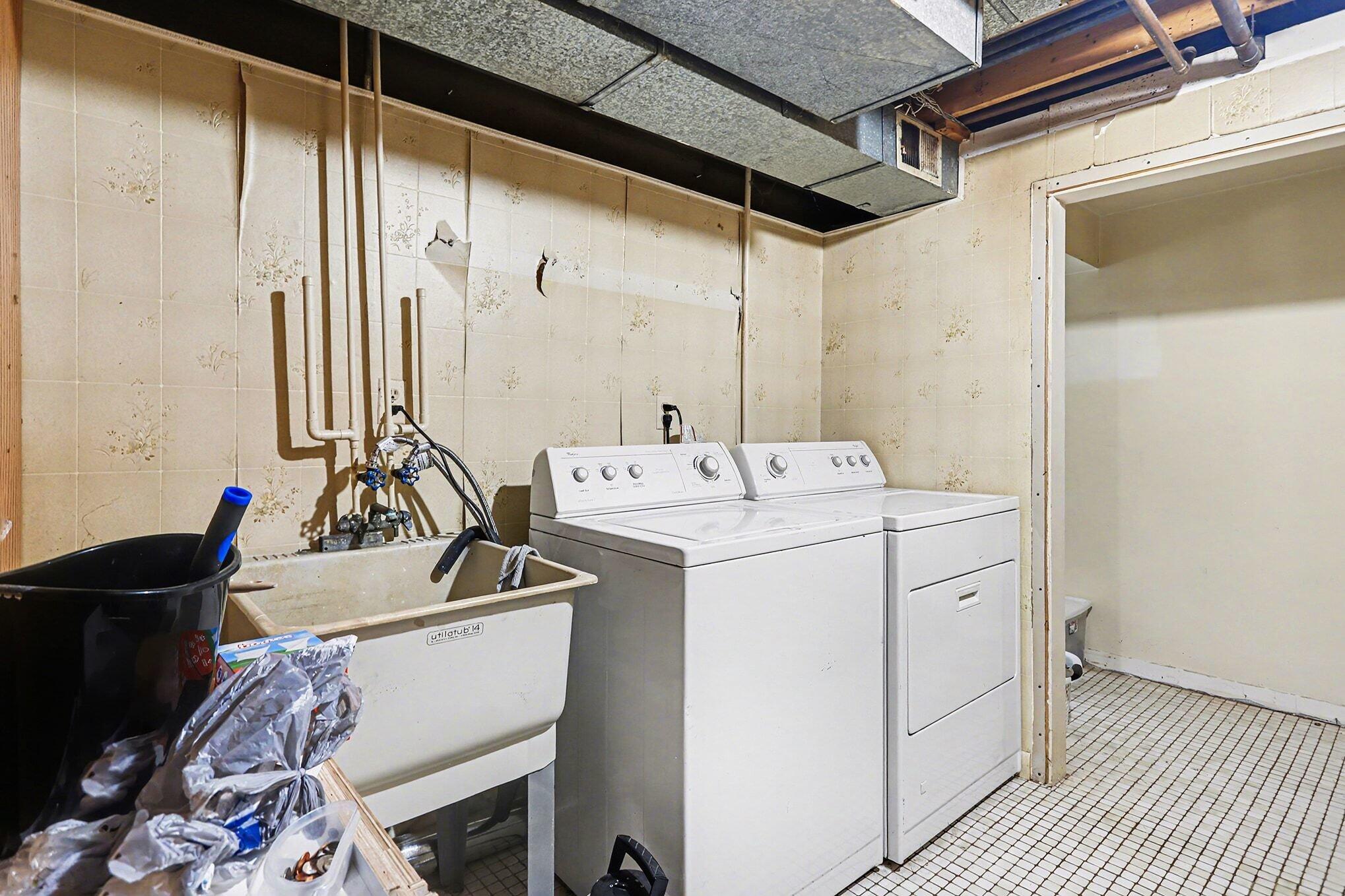 209 Paisley Court Kalamazoo MI 49007