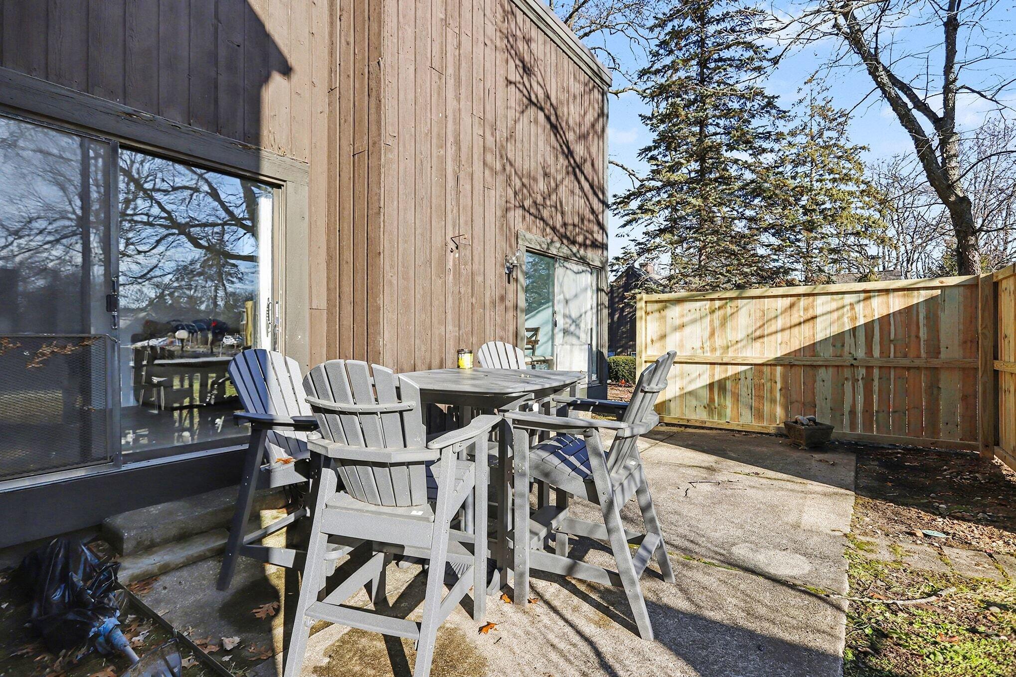 209 Paisley Court Kalamazoo MI 49007