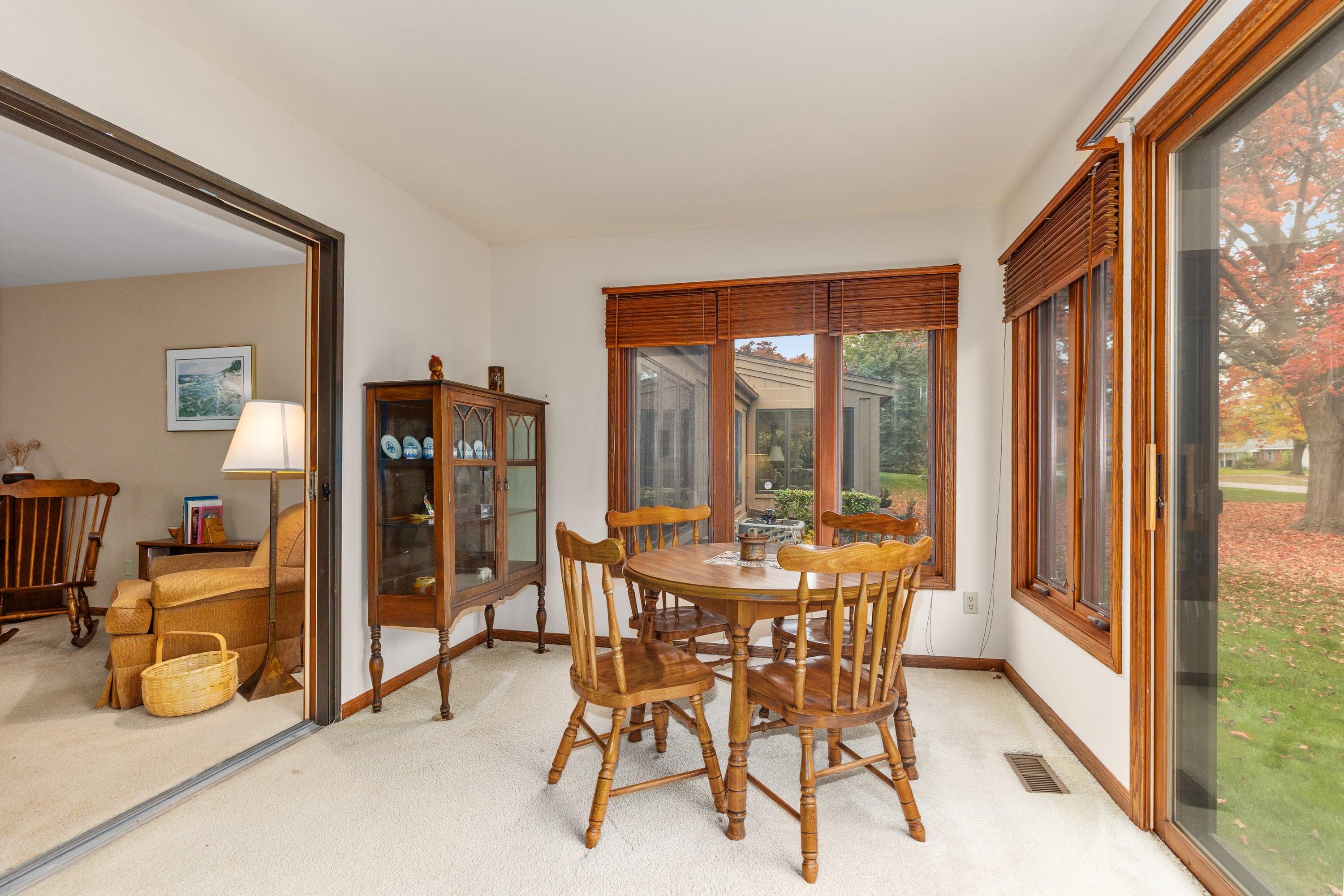 279 Chatham Avenue Holland MI 49423