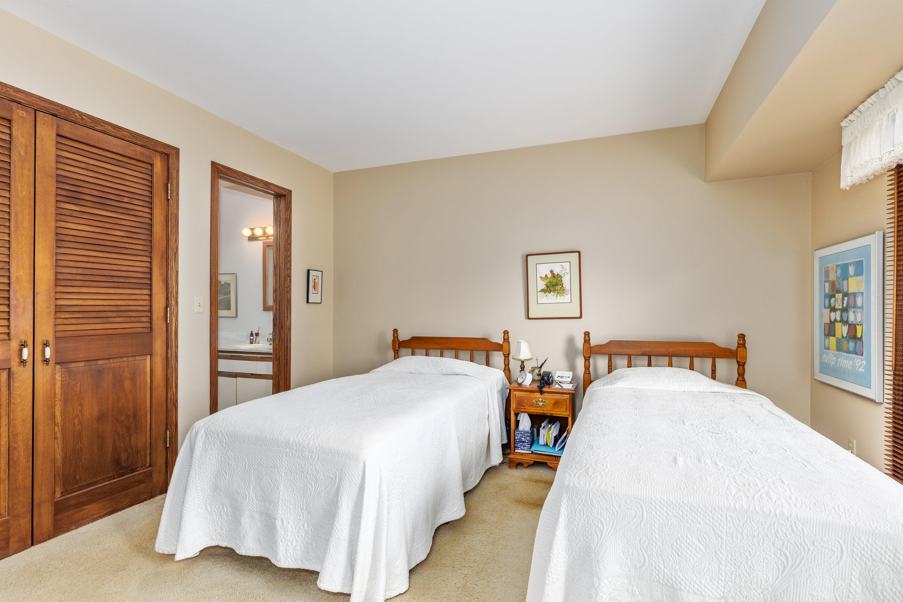 279 Chatham Avenue Holland MI 49423