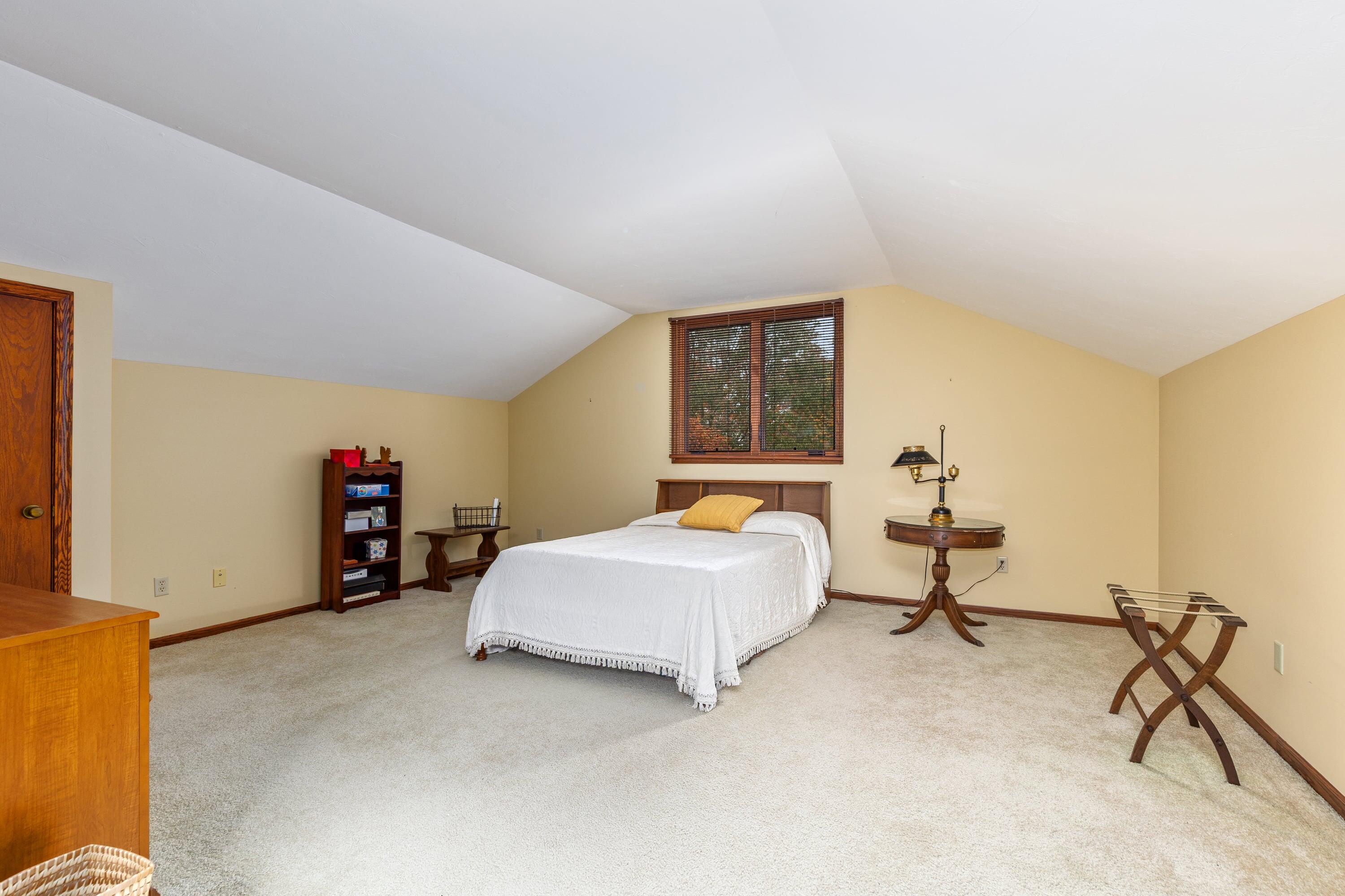 279 Chatham Avenue Holland MI 49423