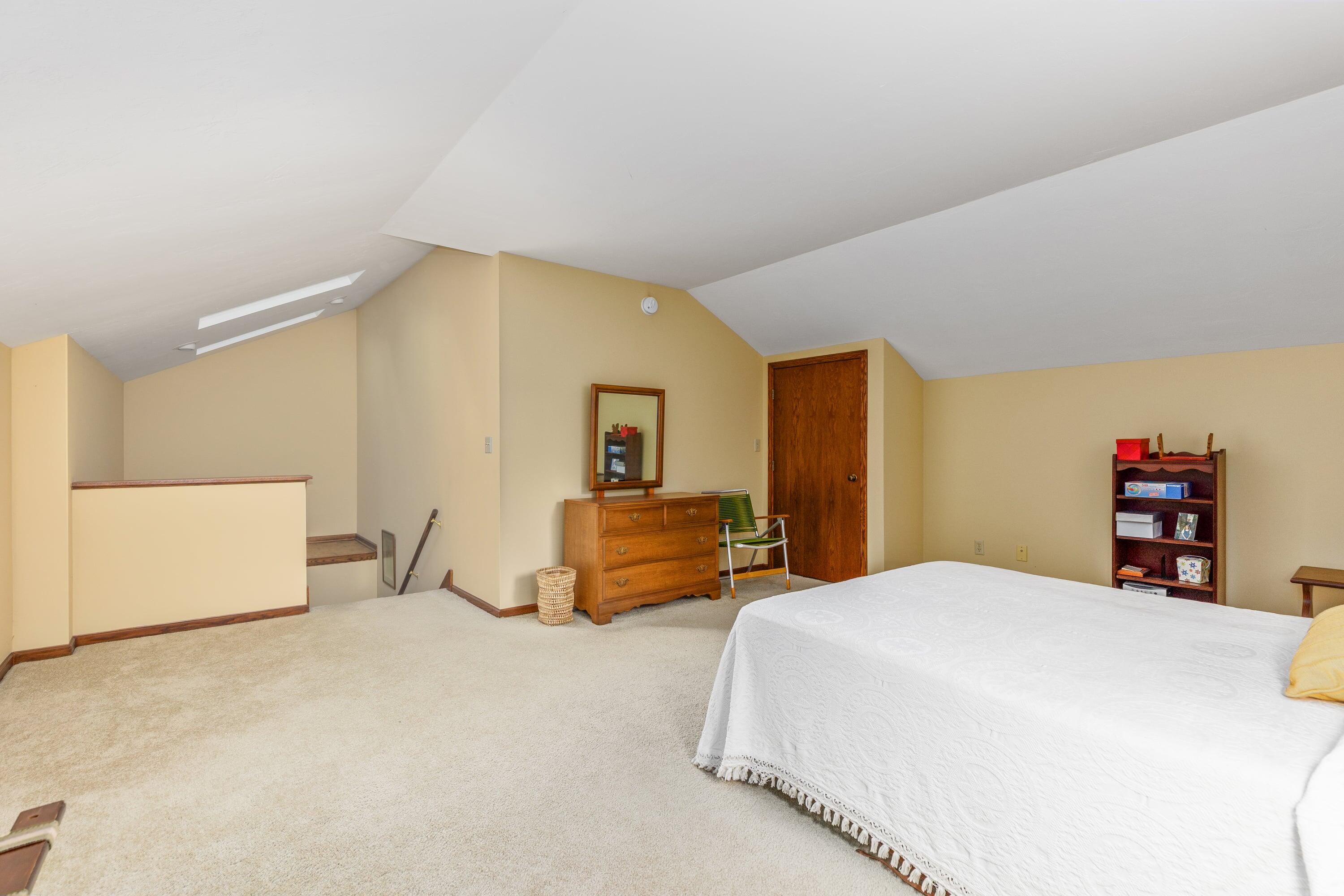 279 Chatham Avenue Holland MI 49423