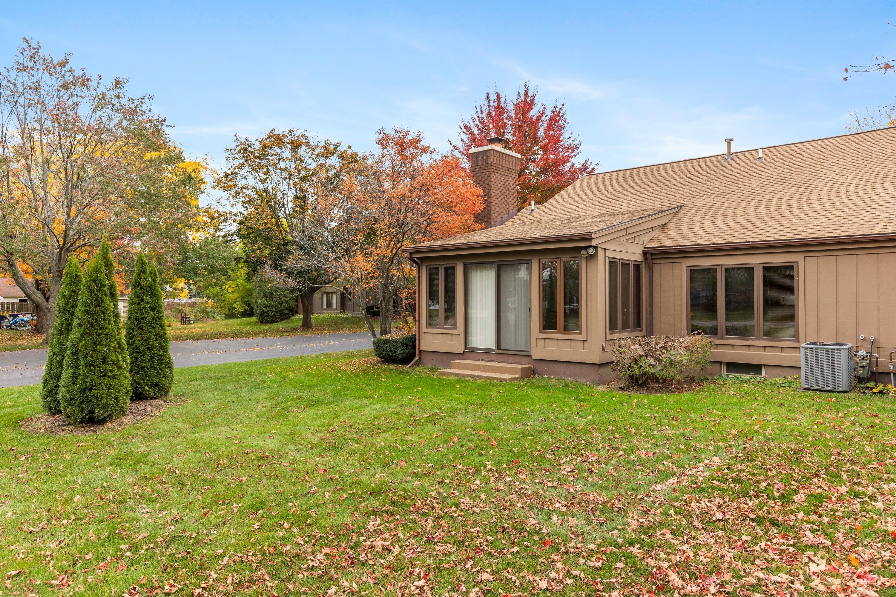 279 Chatham Avenue Holland MI 49423
