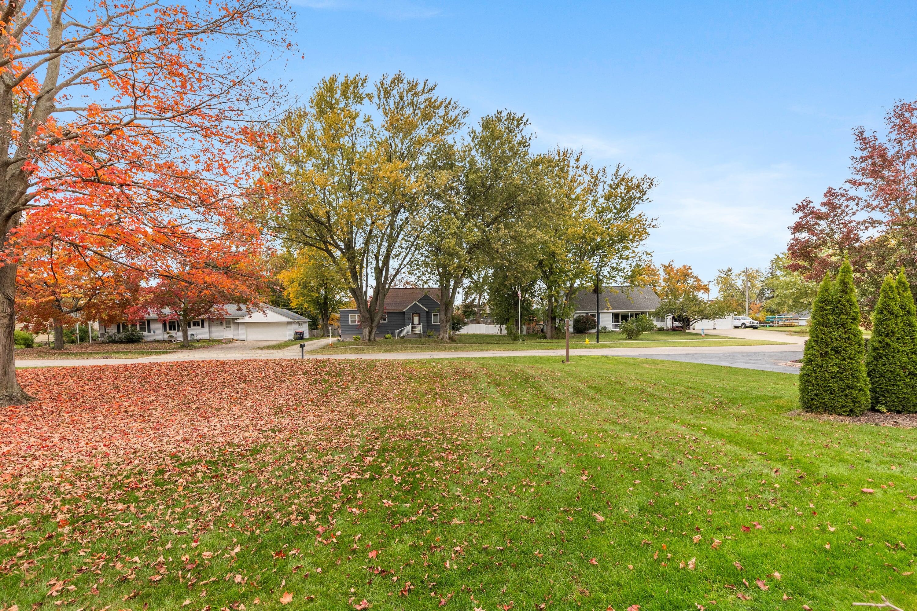 279 Chatham Avenue Holland MI 49423