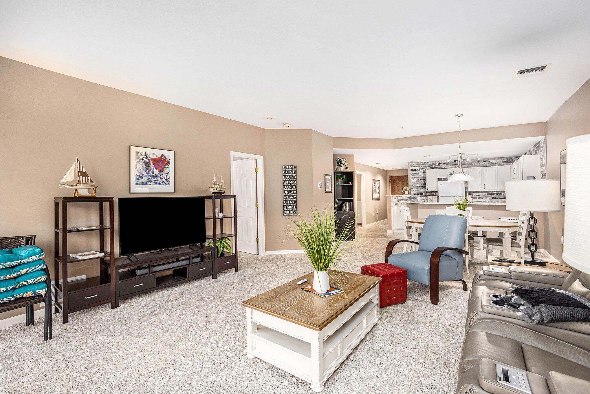 2964 Lakeshore Drive Muskegon MI 49441