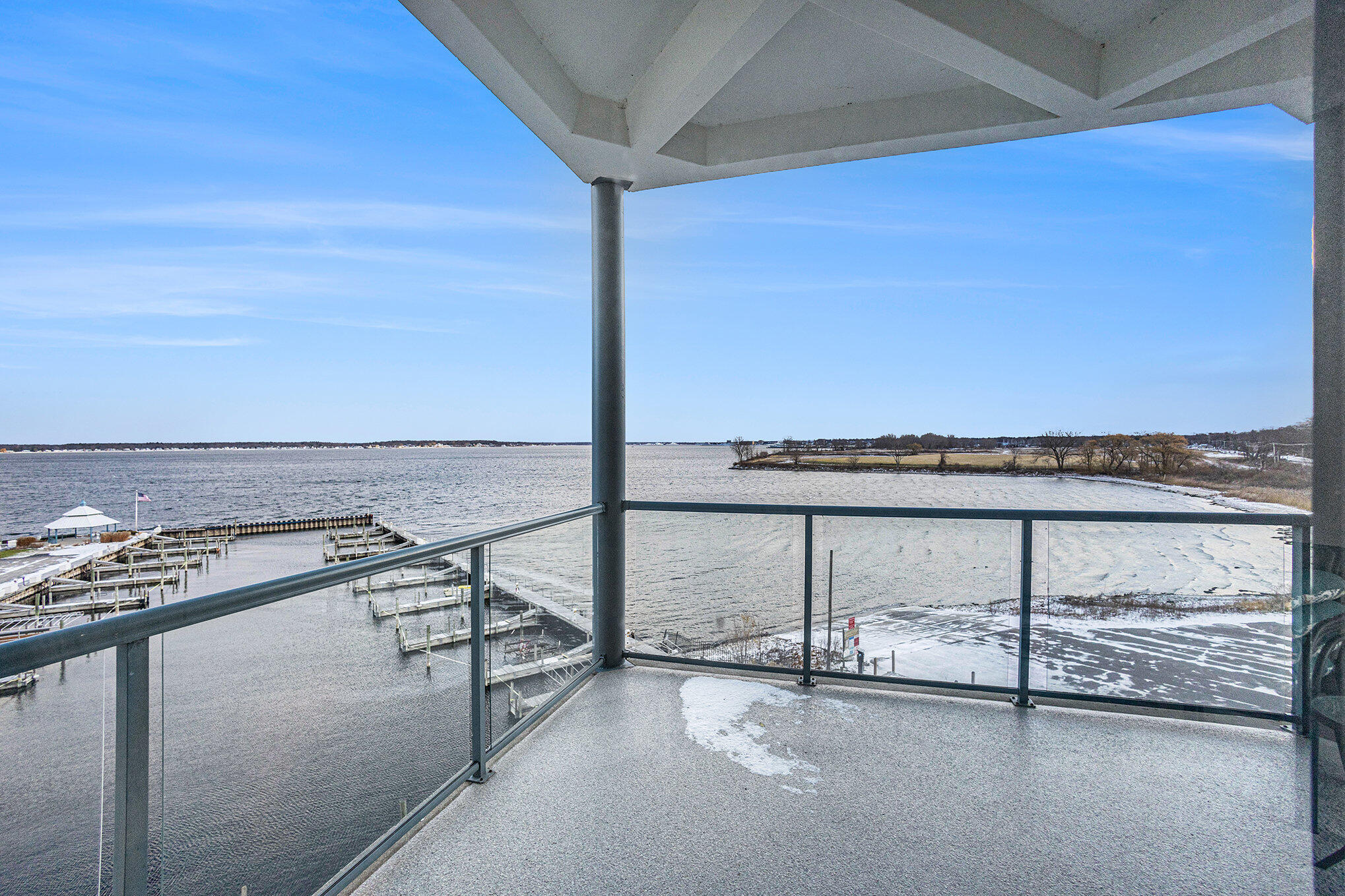 2964 Lakeshore Drive Muskegon MI 49441