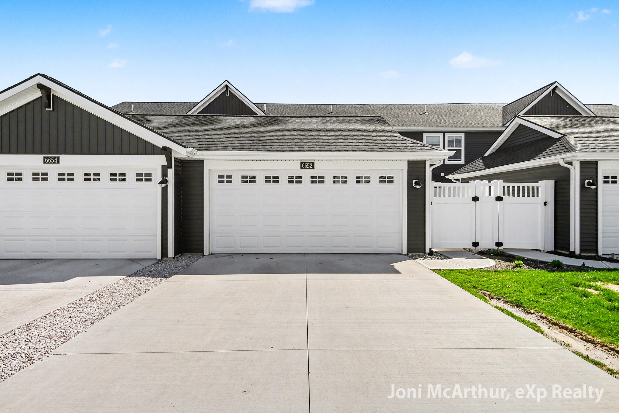 6652 S South Square Lane NE Rockford MI 49341