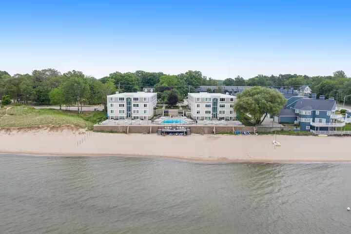 225 North Shore Drive South Haven MI 49090