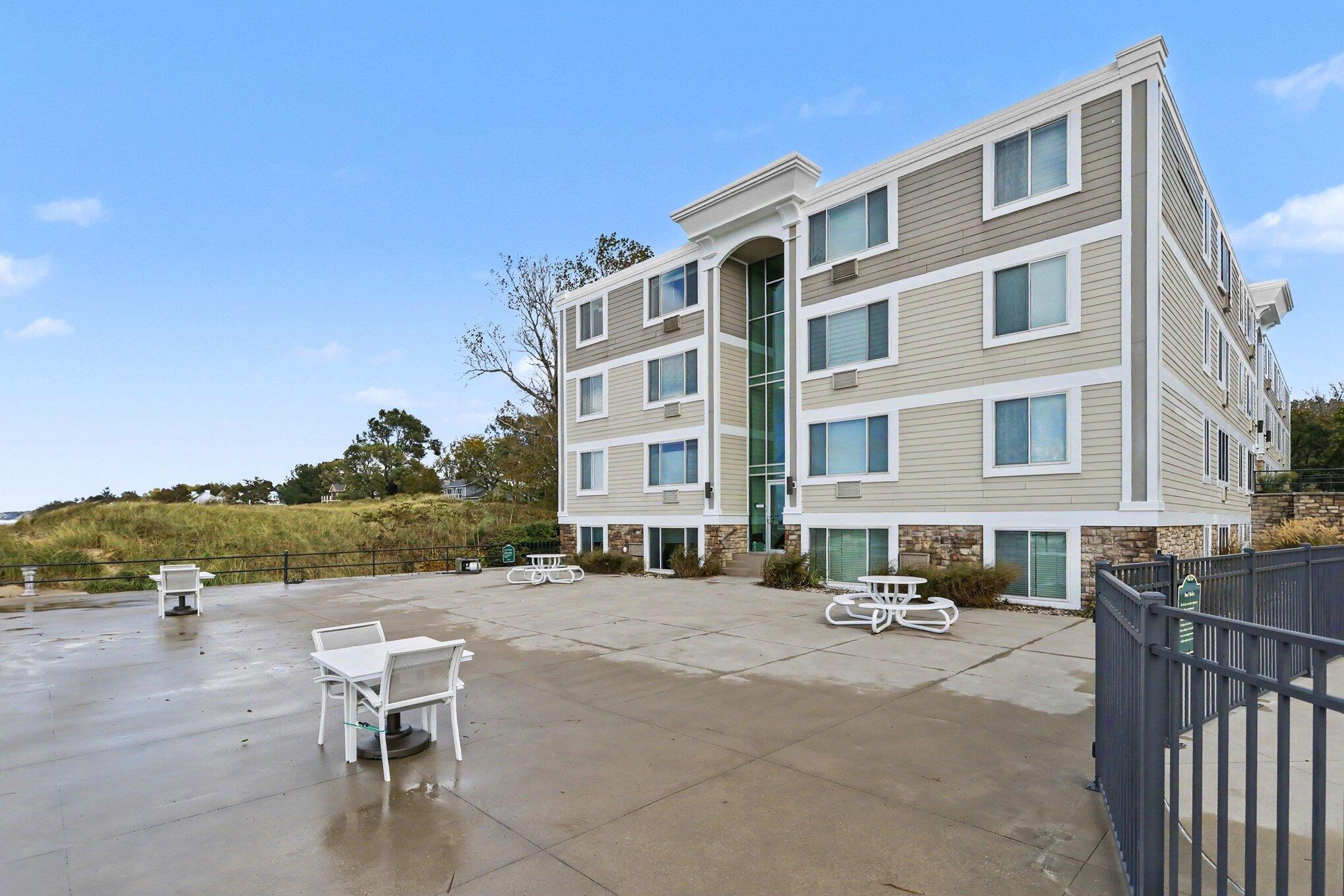 225 North Shore Drive South Haven MI 49090