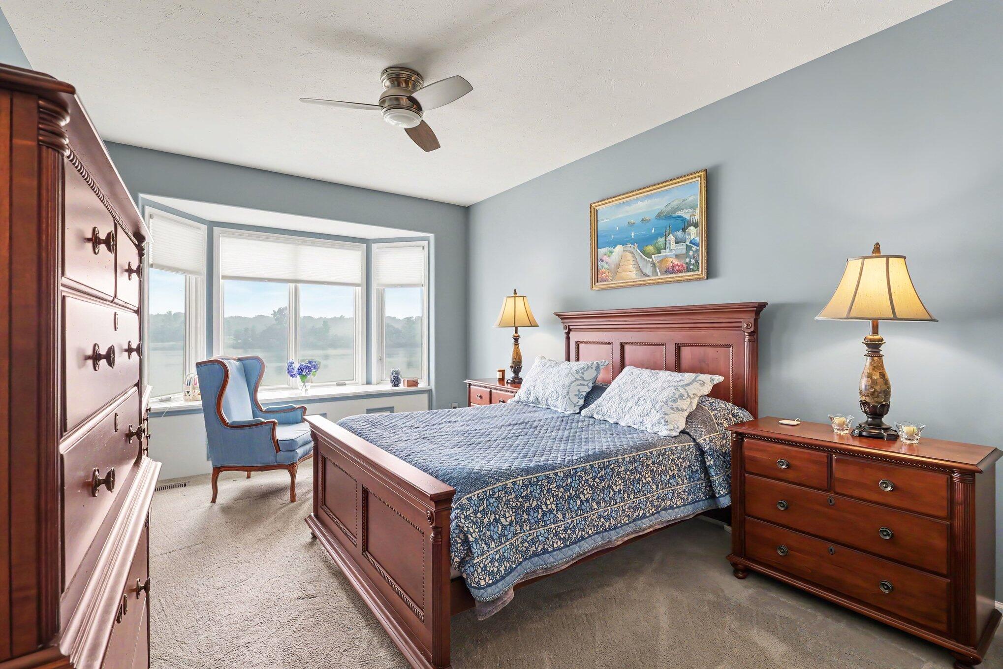 3861 Crystal Waters Lane NE Grand Rapids MI 49525