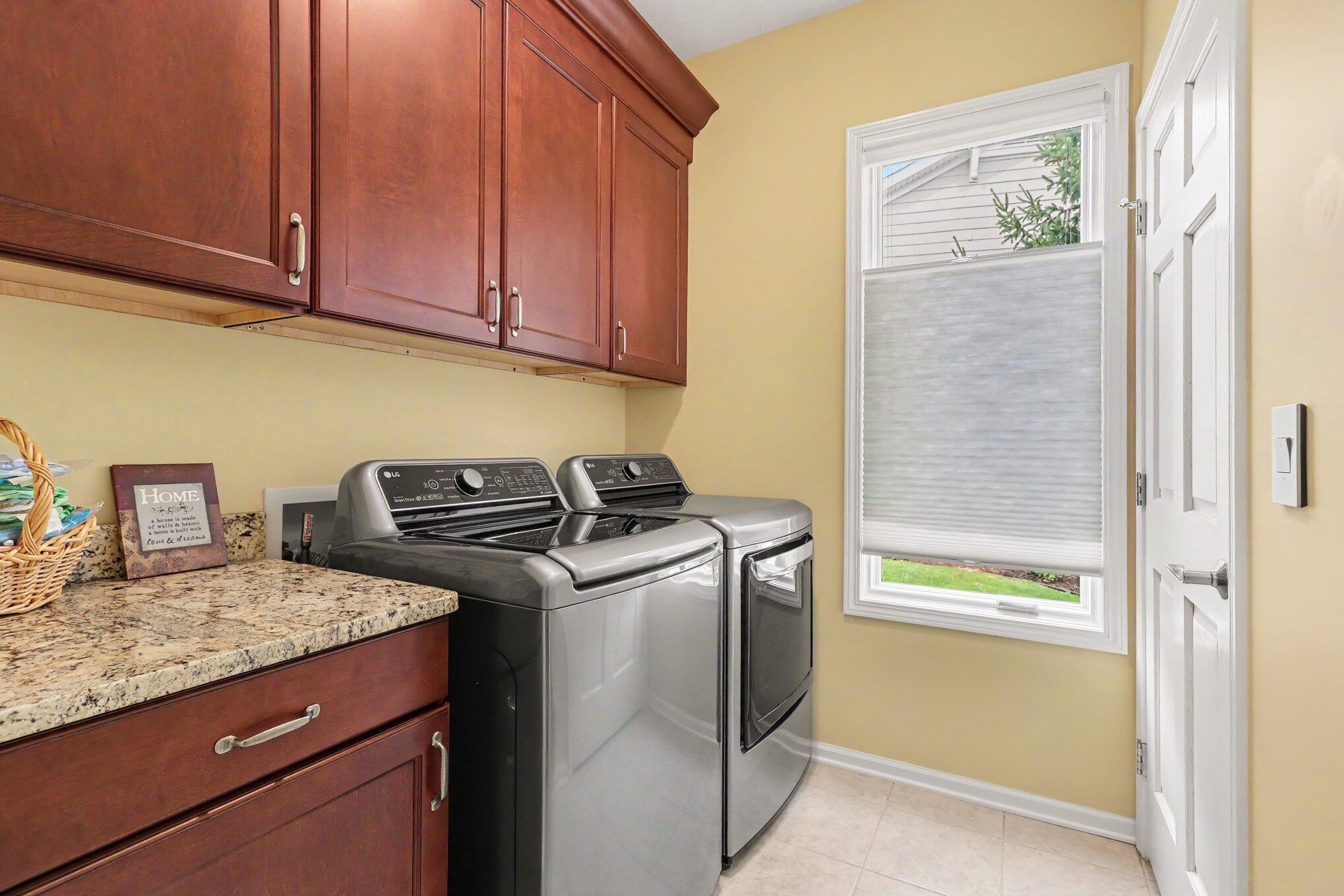 3861 Crystal Waters Lane NE Grand Rapids MI 49525