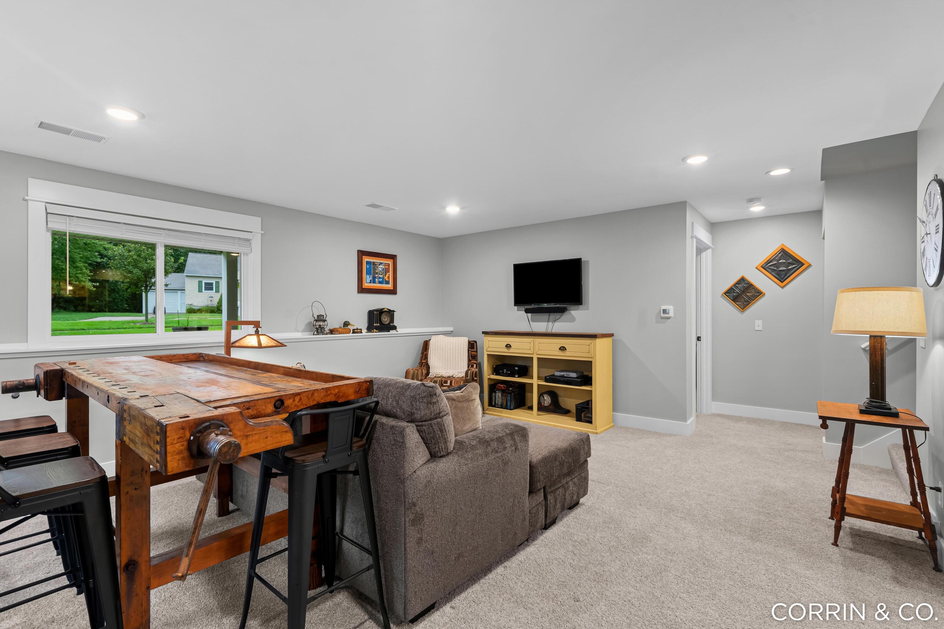 575 Riverbank Circle Zeeland MI 49464