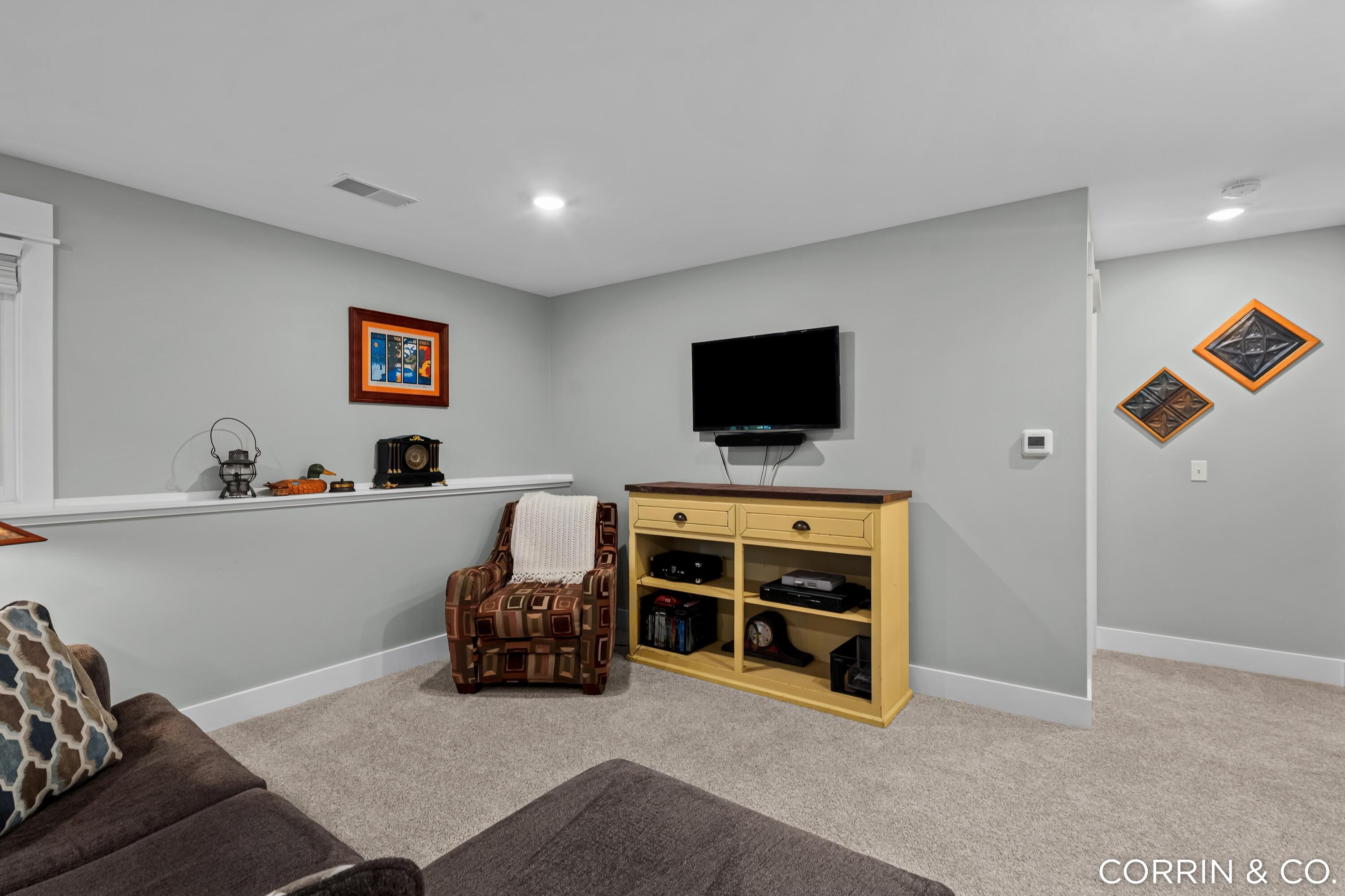 575 Riverbank Circle Zeeland MI 49464