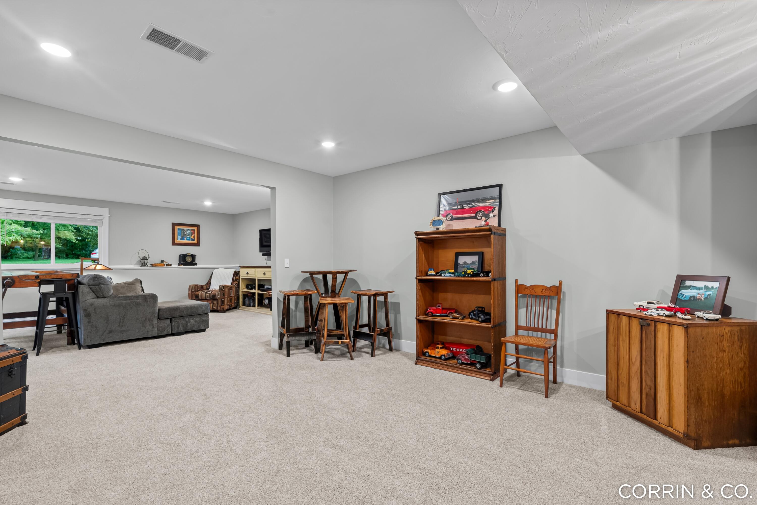 575 Riverbank Circle Zeeland MI 49464