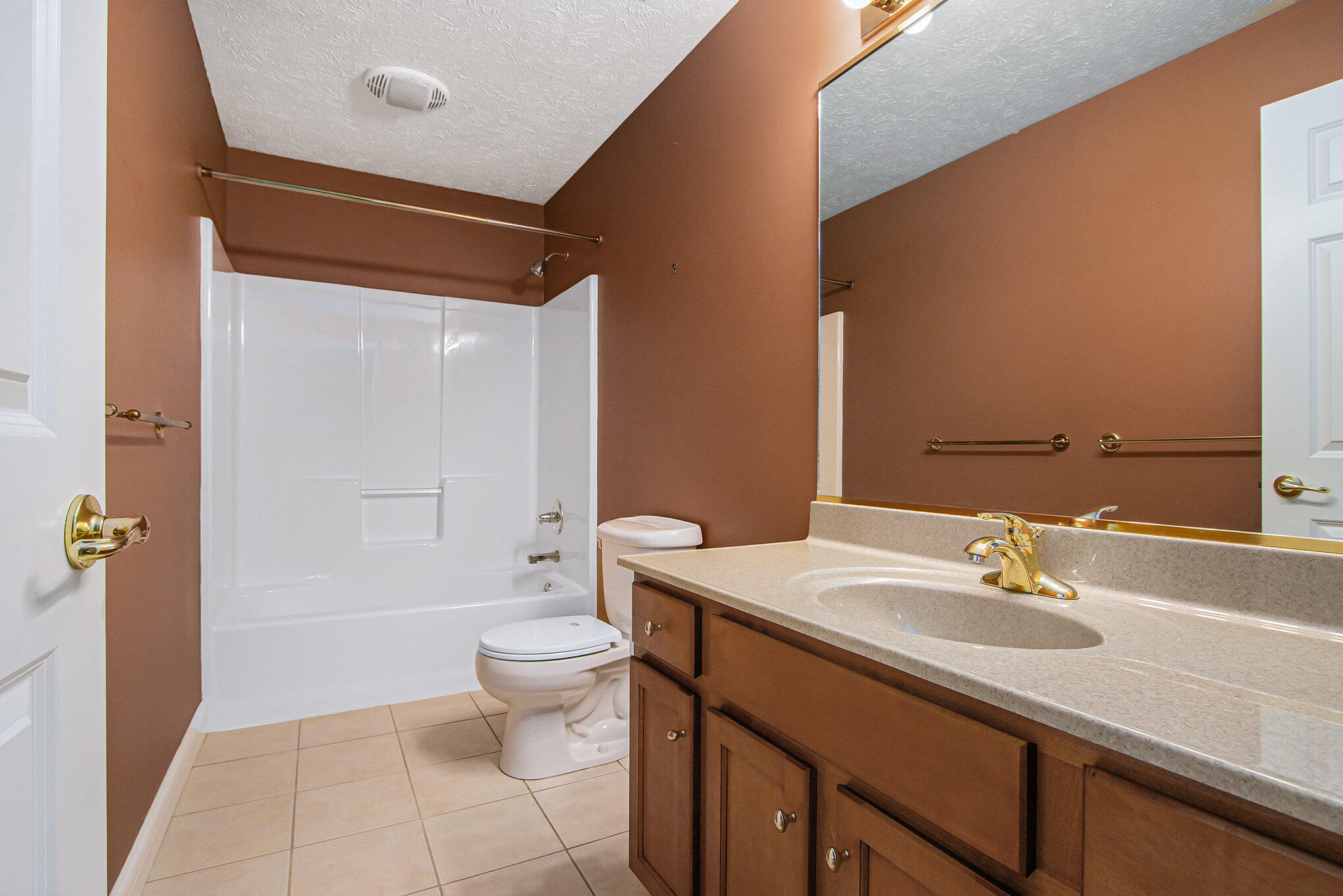 2669 Hunters Bluff Kalamazoo MI 49048