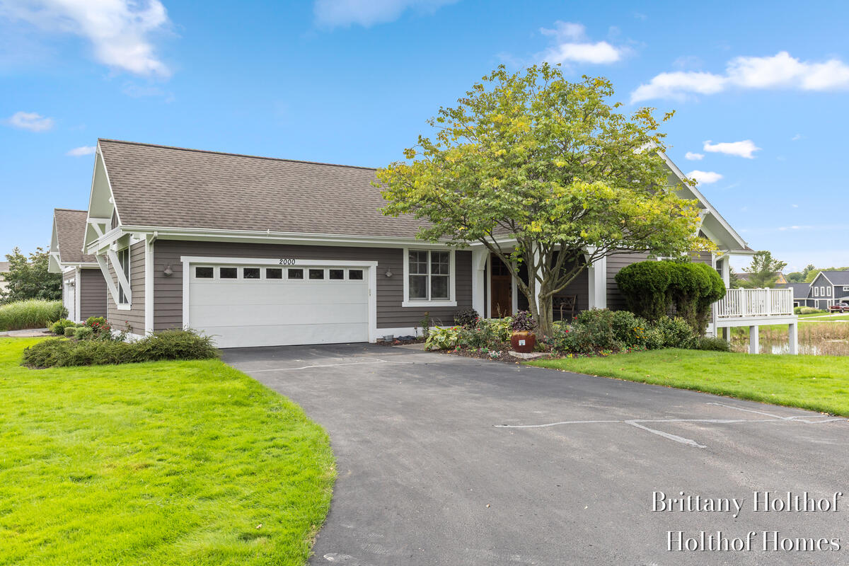 2000 Talamore Court SE Grand Rapids MI 49546