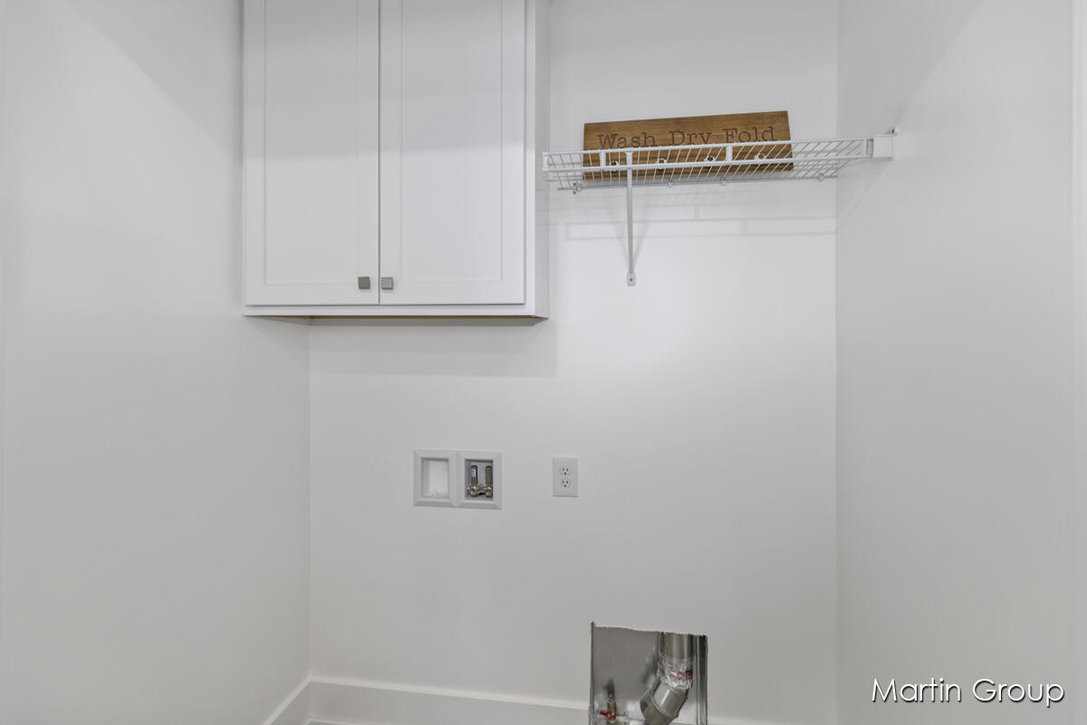 2245 Watertown Way NE Grand Rapids MI 49505