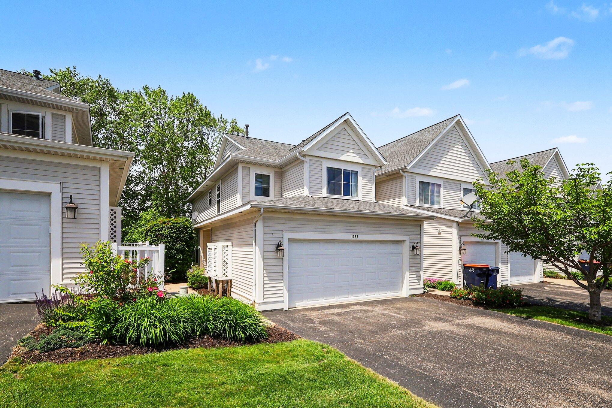 1088 Cobblestone Road Holland MI 49423