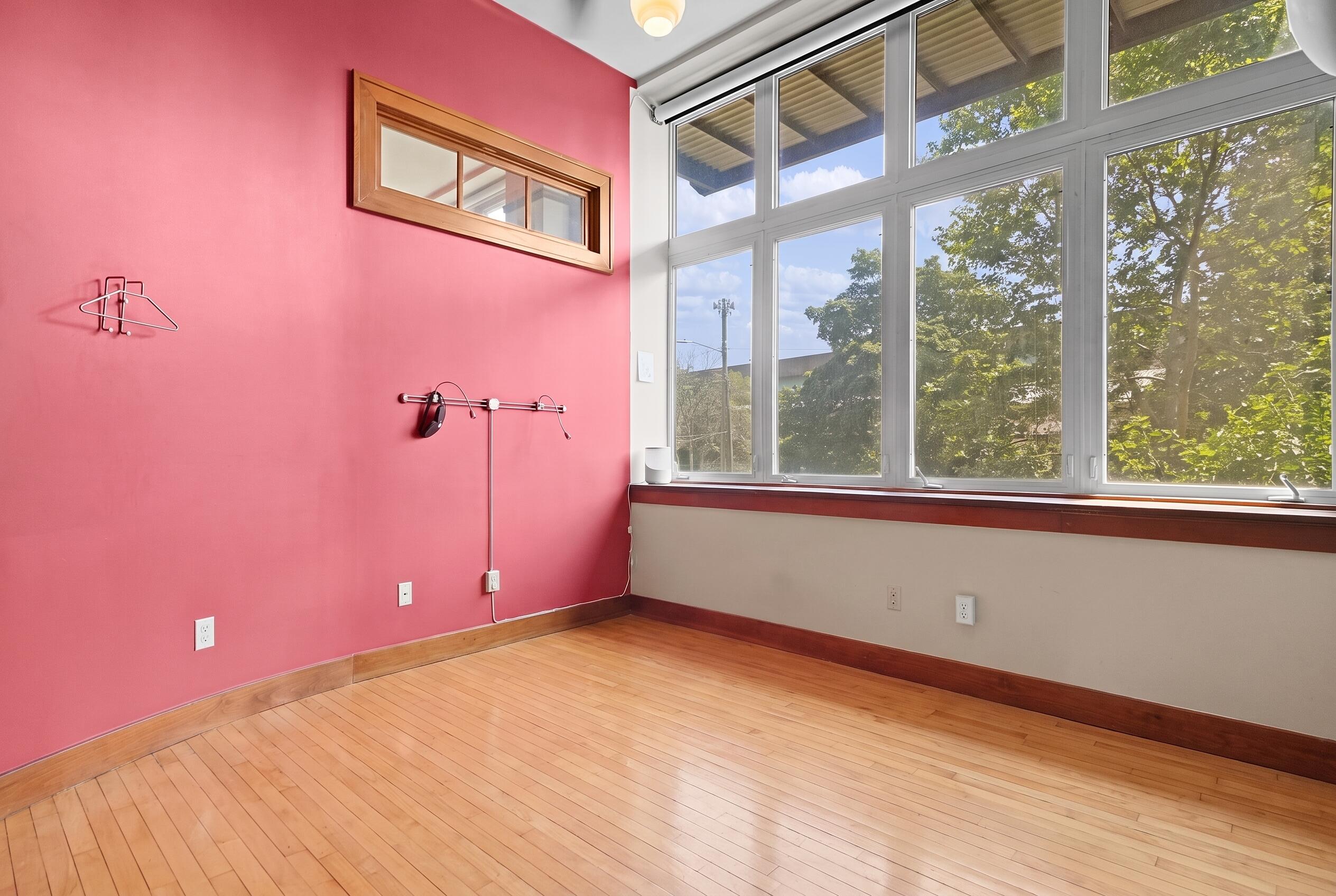 600 Broadway Avenue NW Grand Rapids MI 49504