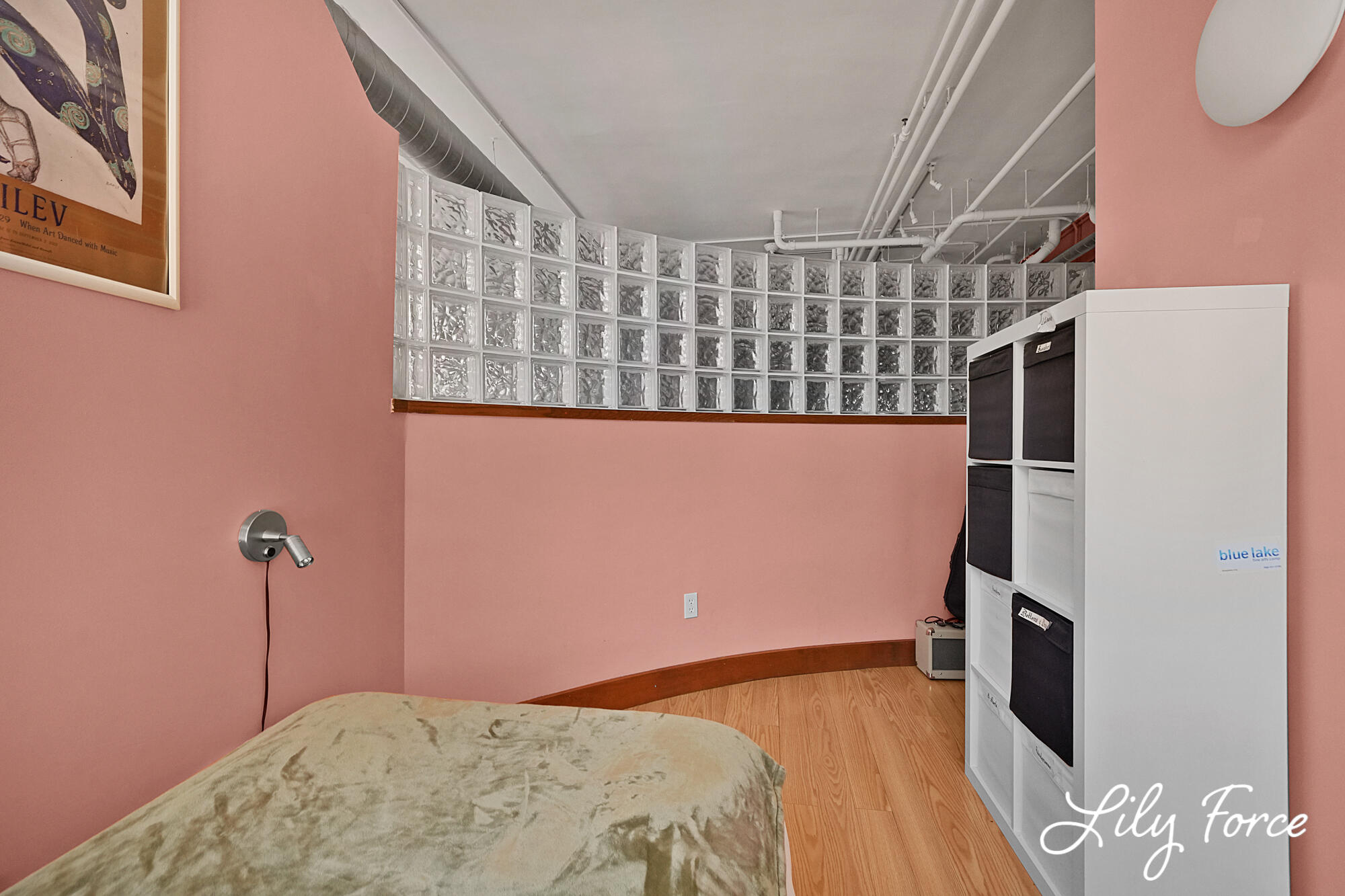 600 Broadway Avenue NW Grand Rapids MI 49504