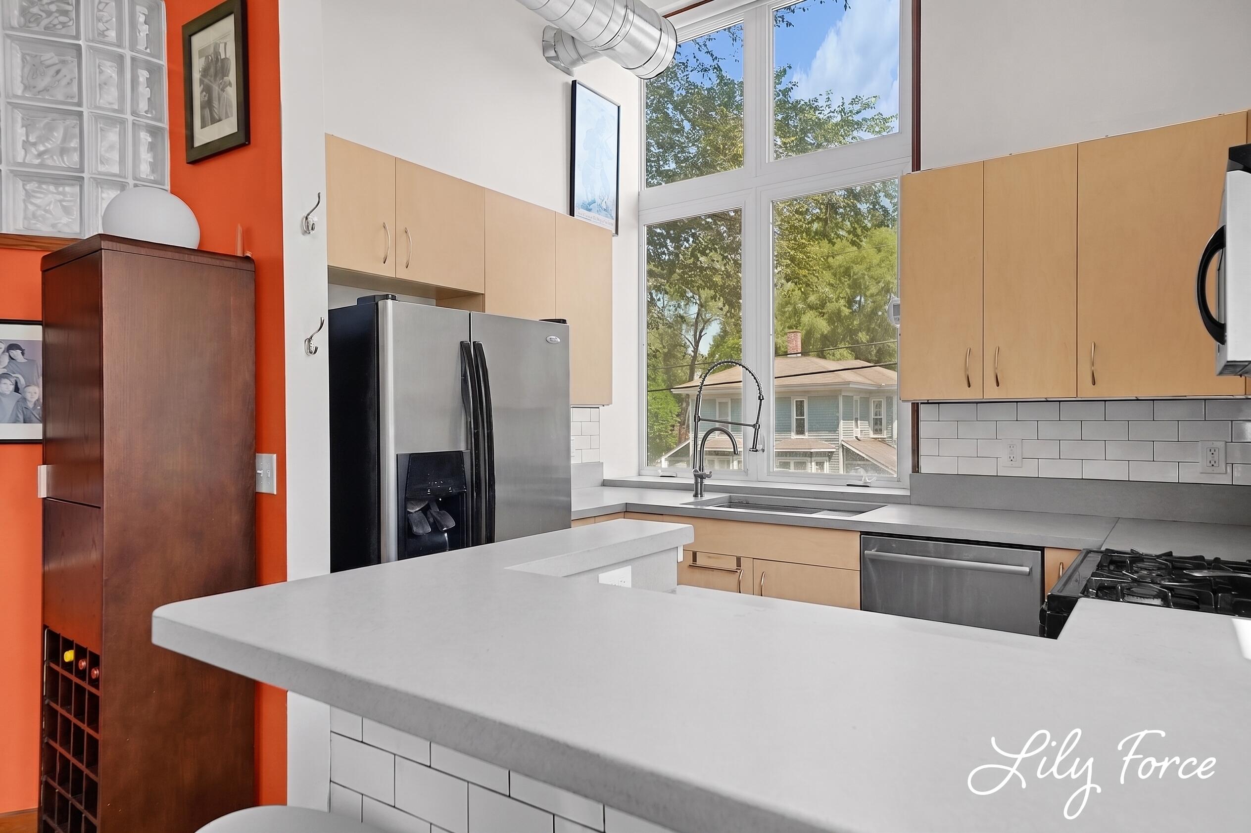 600 Broadway Avenue NW Grand Rapids MI 49504